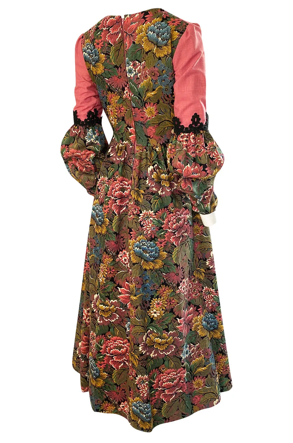 1970s Snooty Hooty Deep Plunge Lace Up Front Huge Sleeve Dress
