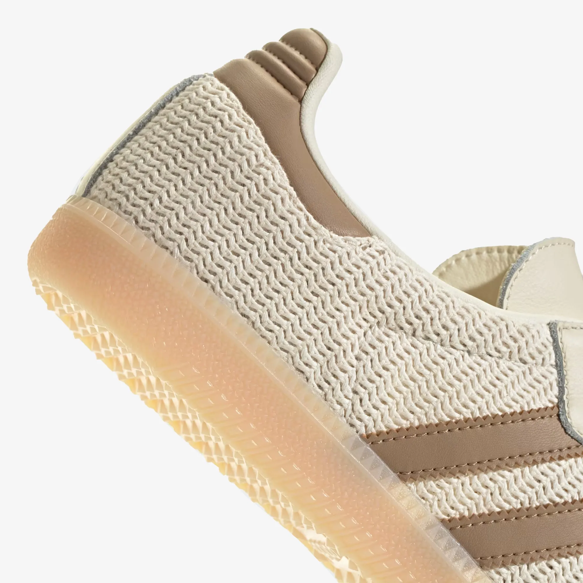 ADIDAS ORIGINALS | SAMBA OG { CREAM WHITE/CARDBOARD/CRYSTAL SAND