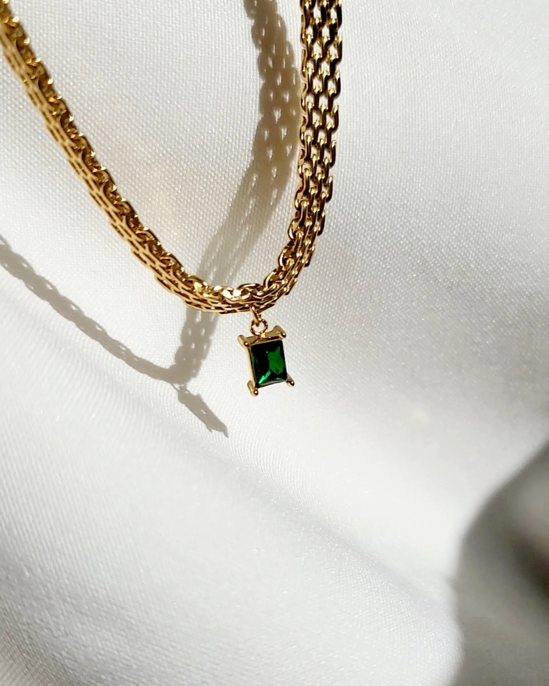 Aphrodite Necklace