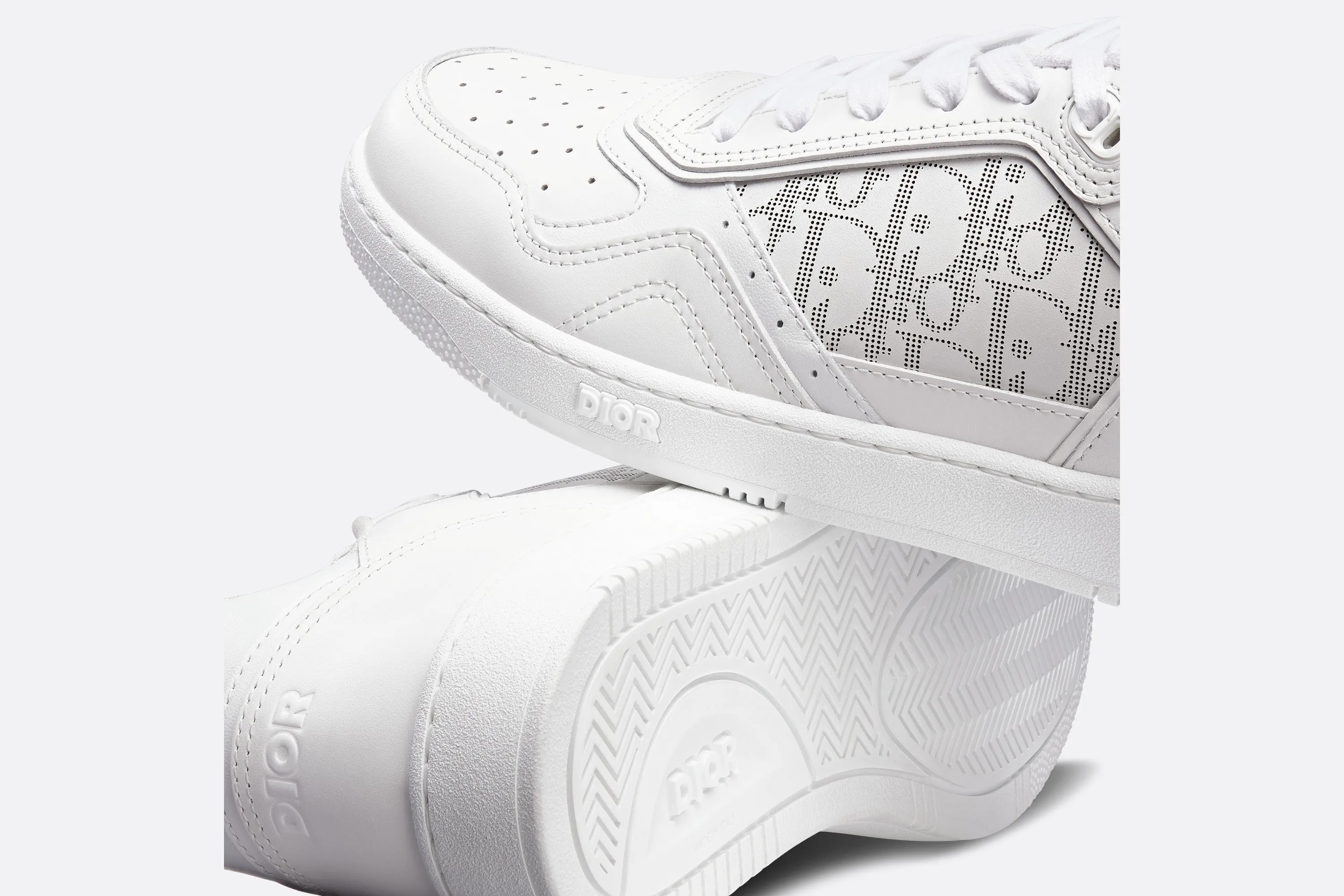 B27 Low-Top Sneaker • White Smooth Calfskin and Dior Oblique Galaxy Leather