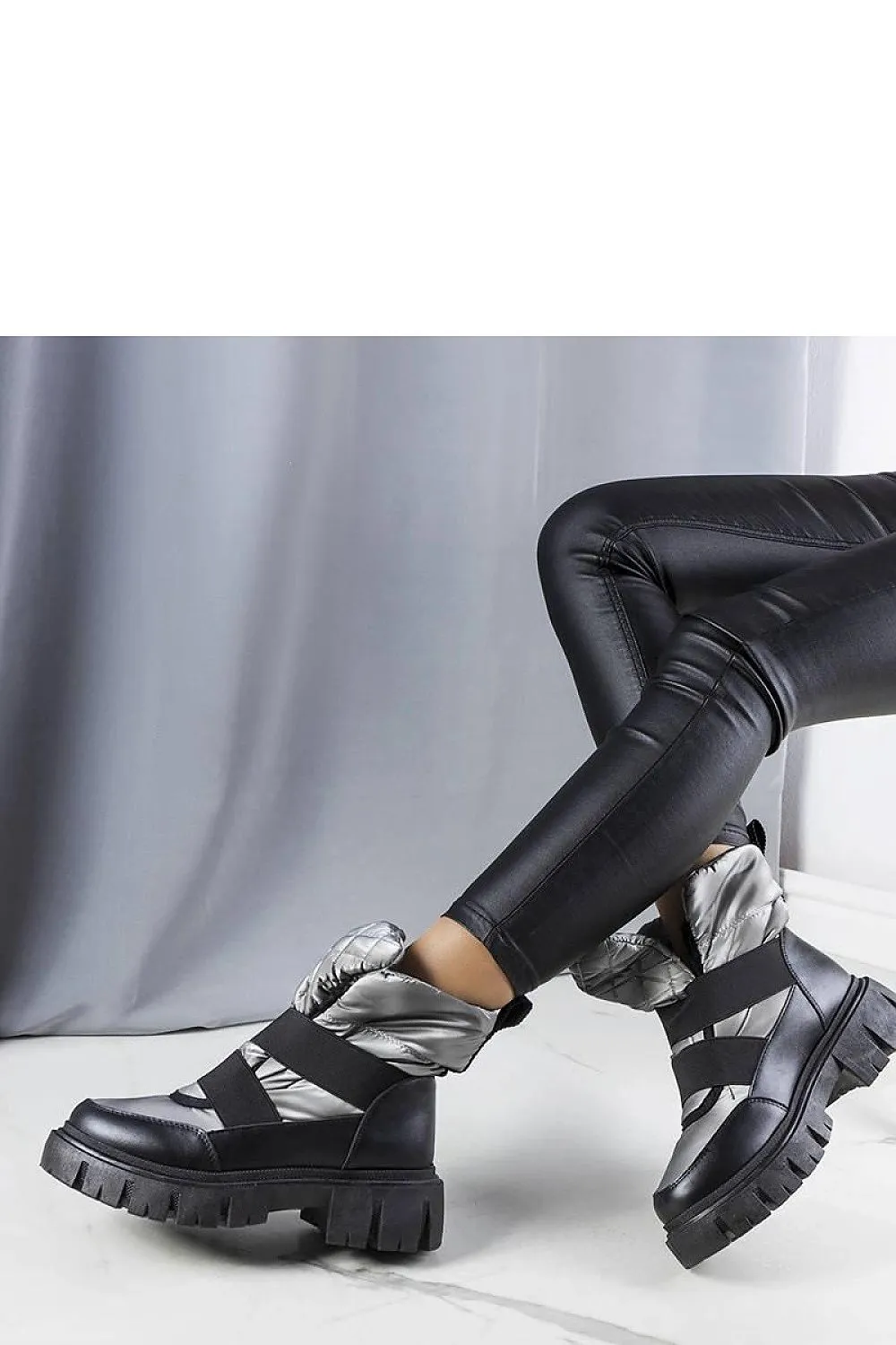 Boots Solea