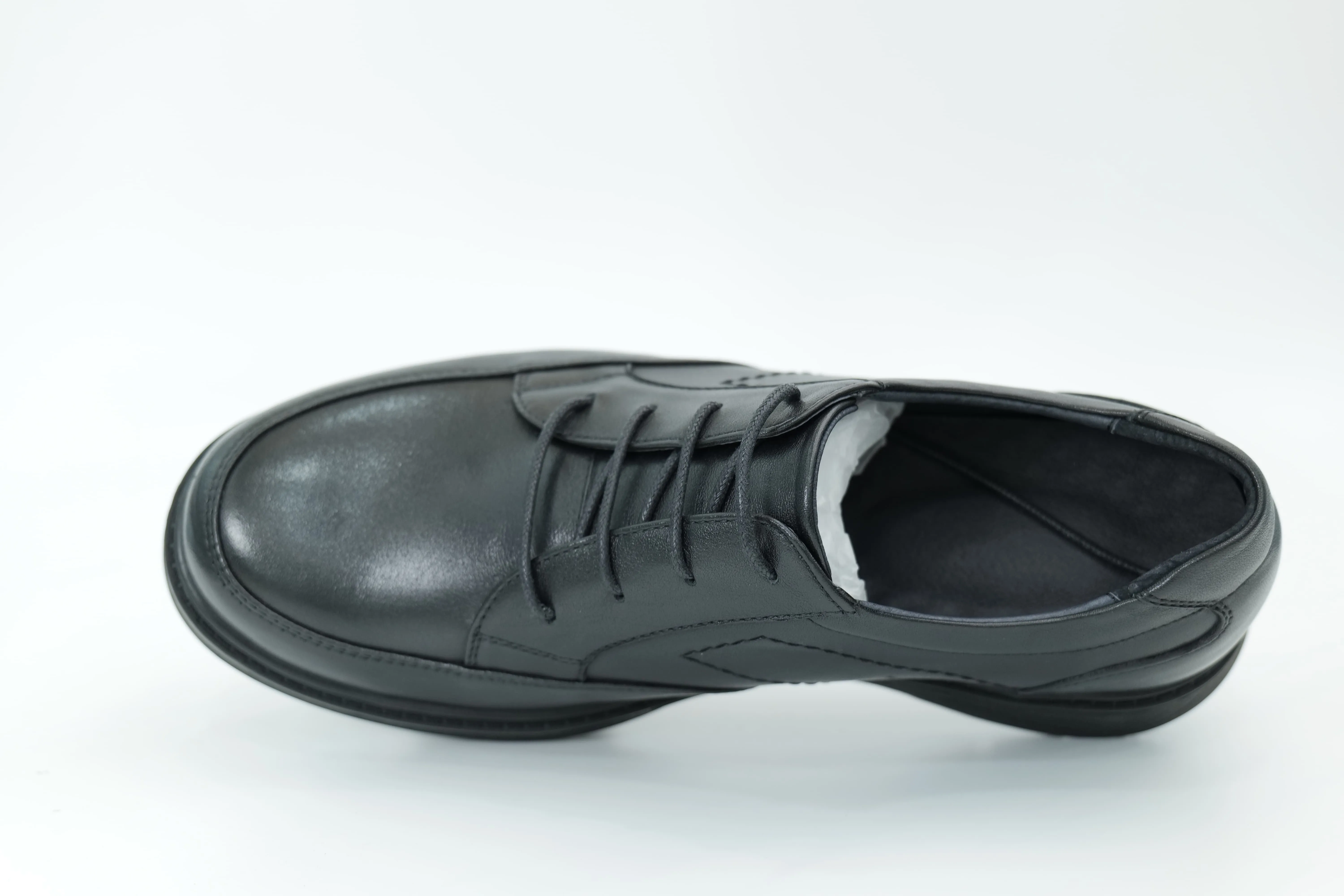 Casual shoes