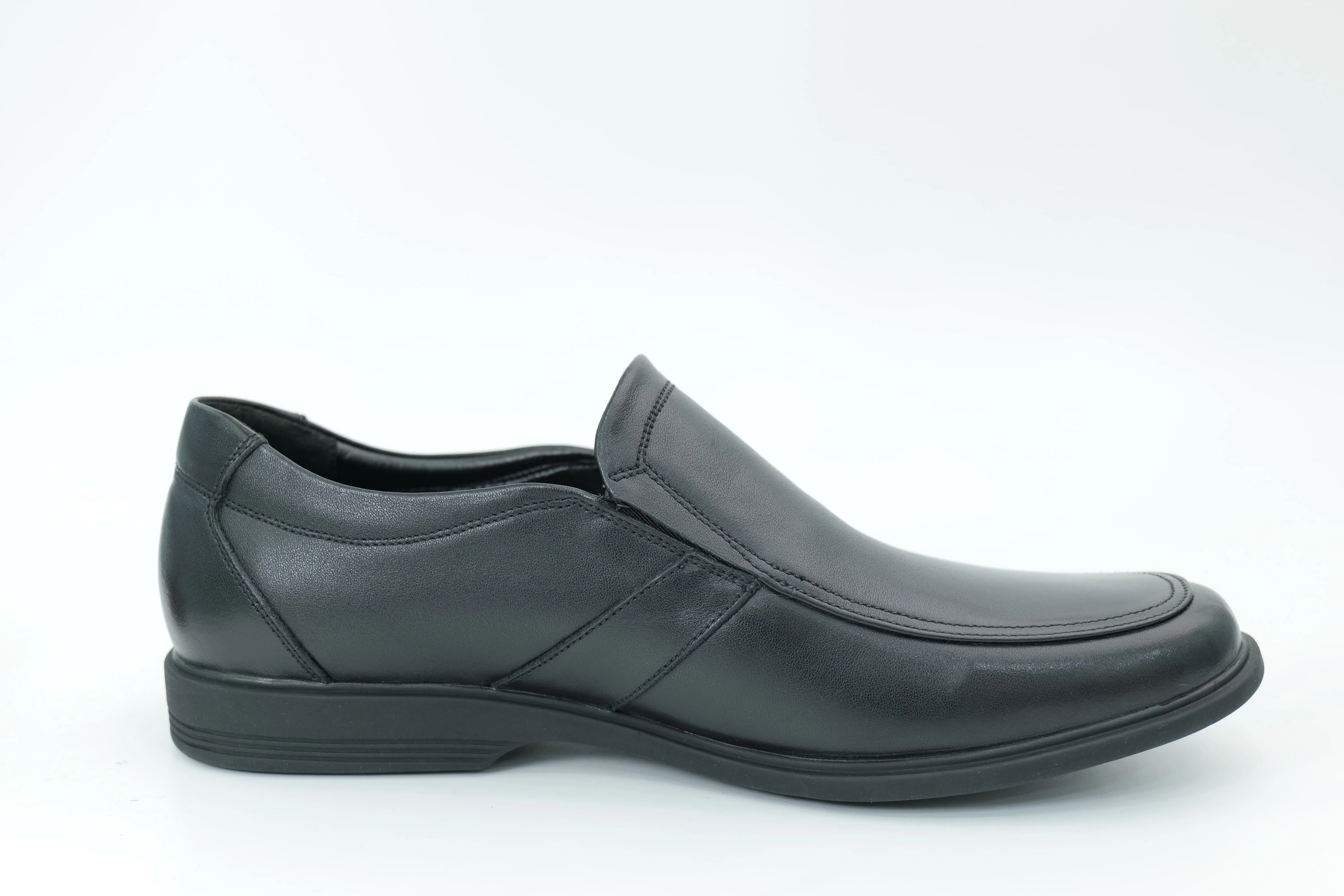 Casual shoes