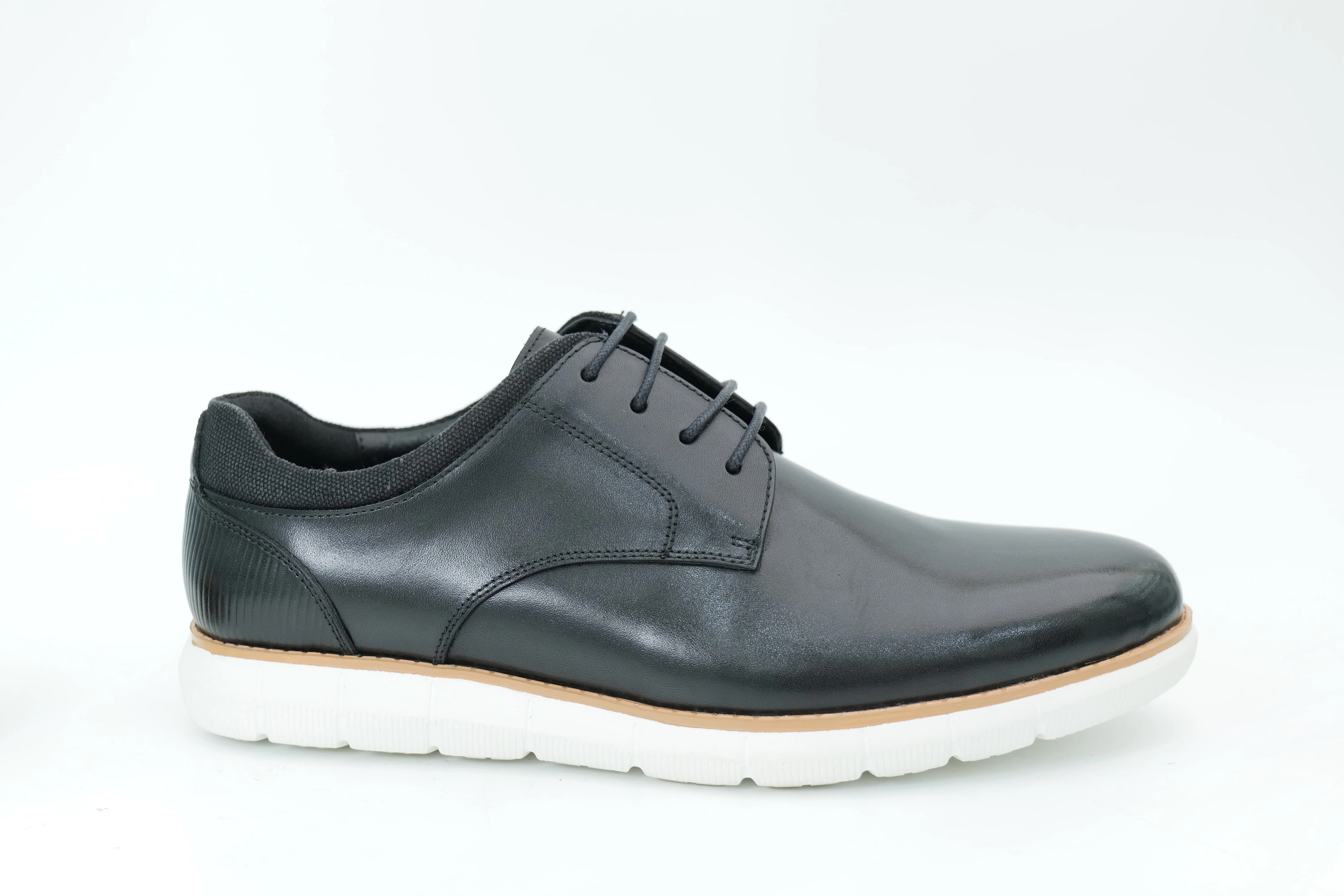 Casual shoes