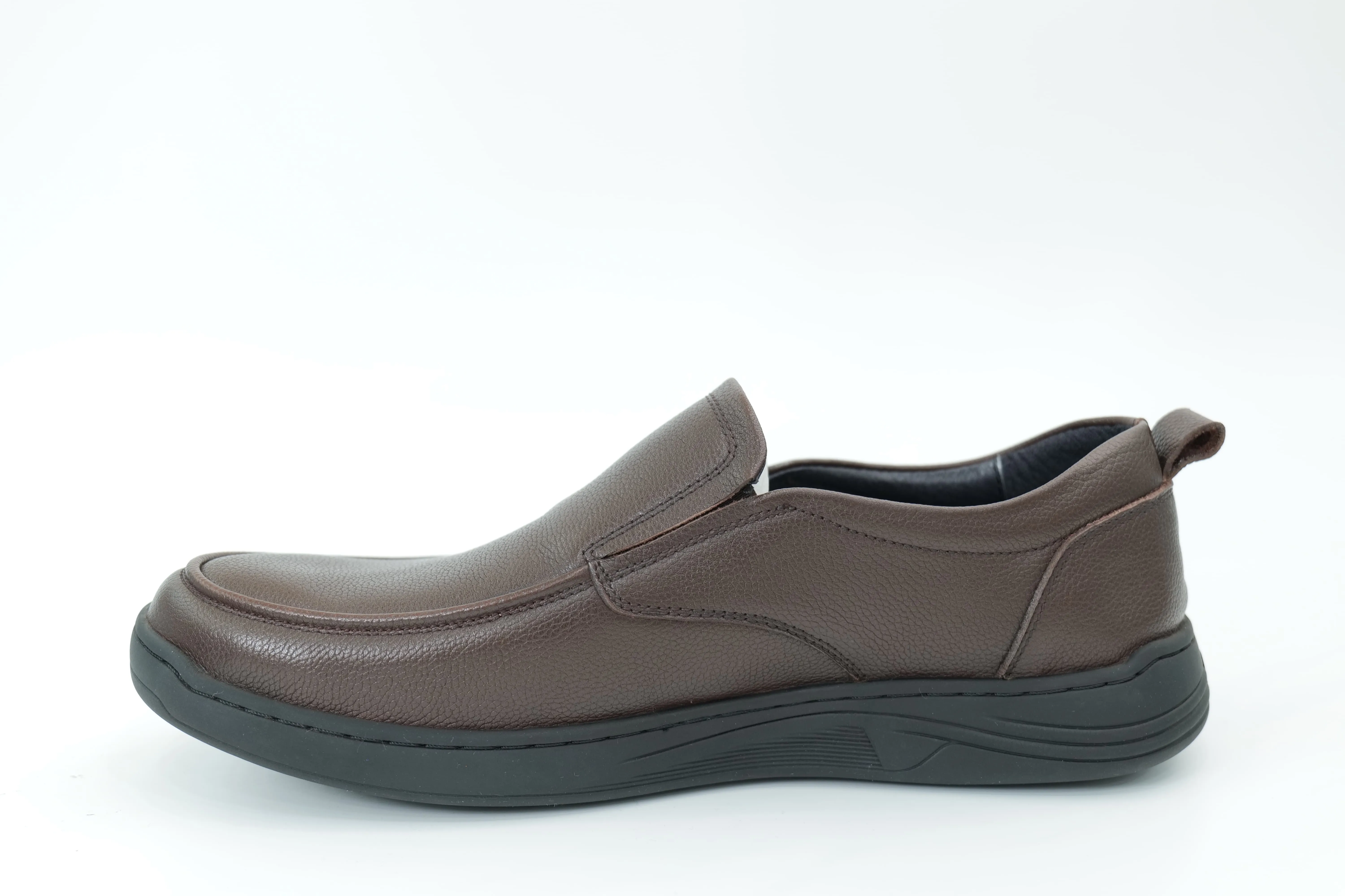 Casual shoes