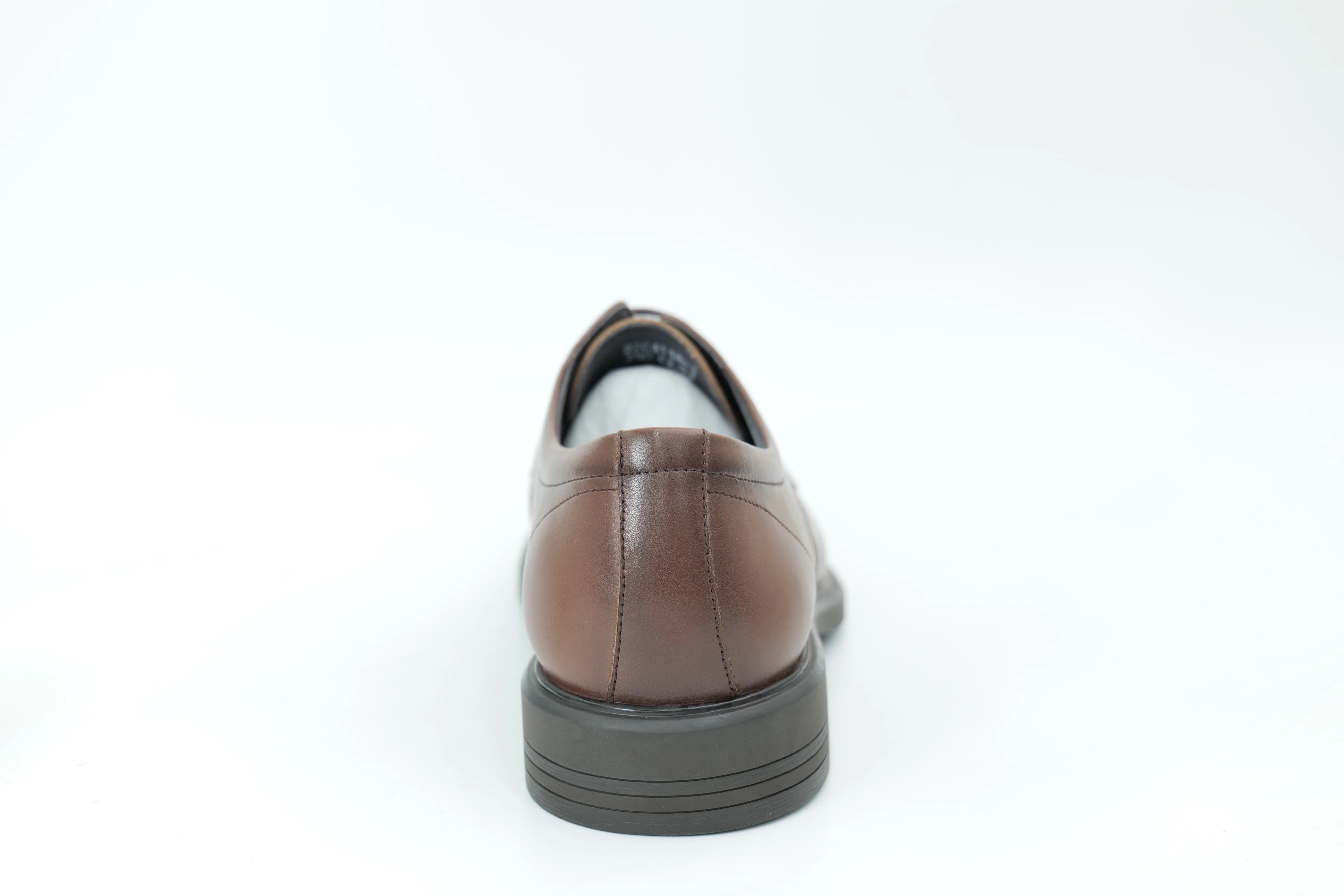 Casual shoes
