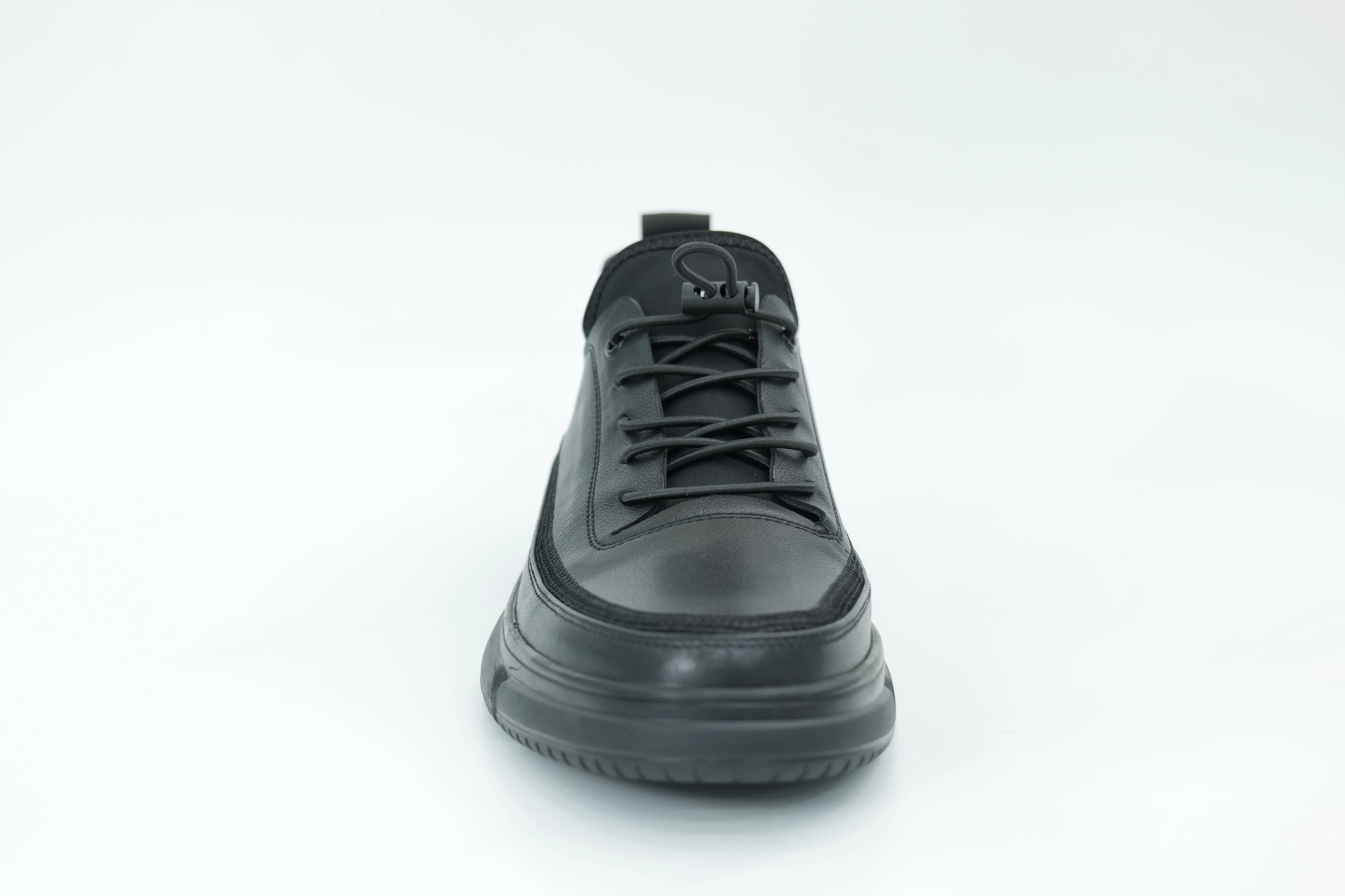Casual shoes