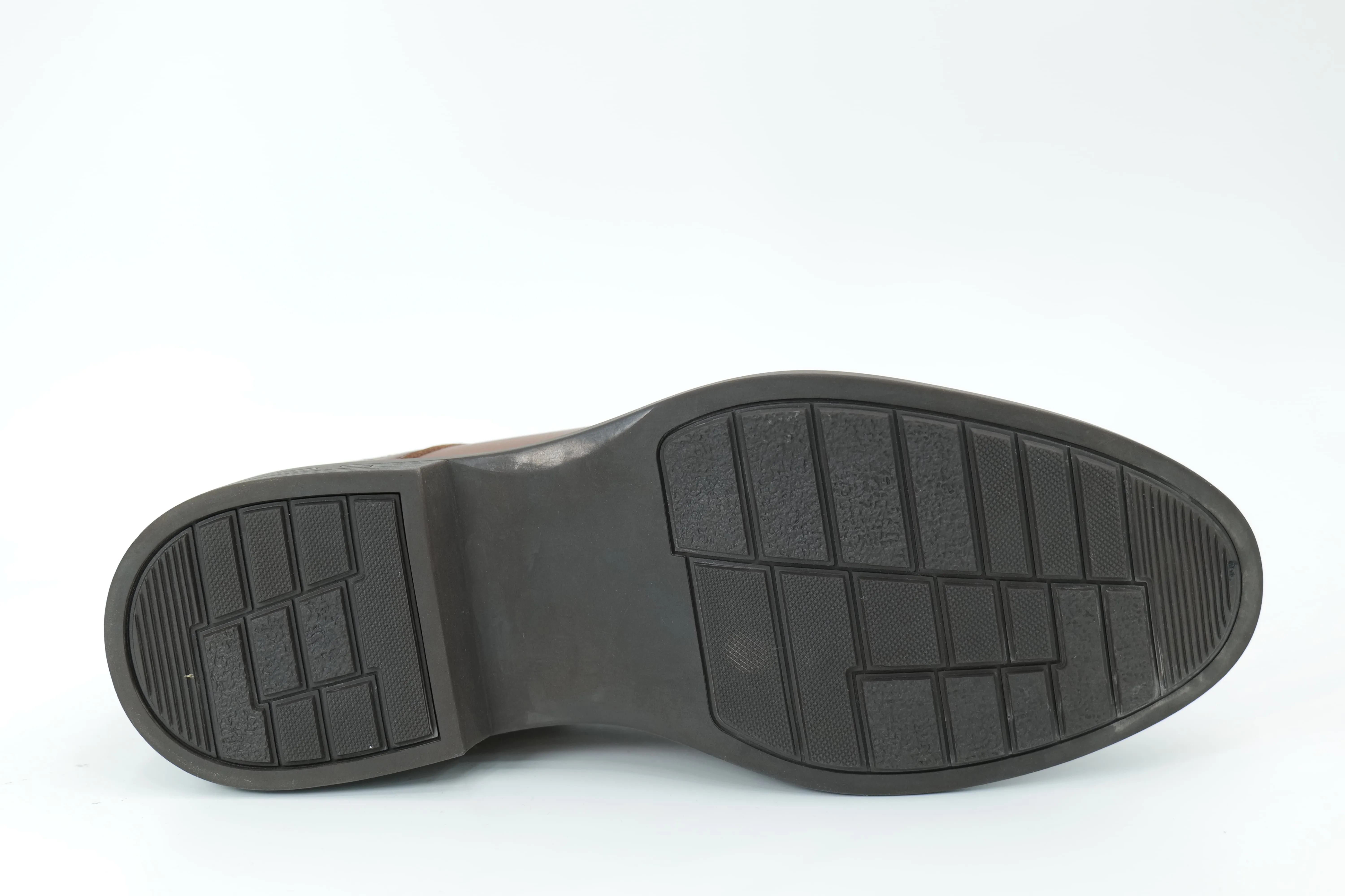 Casual shoes