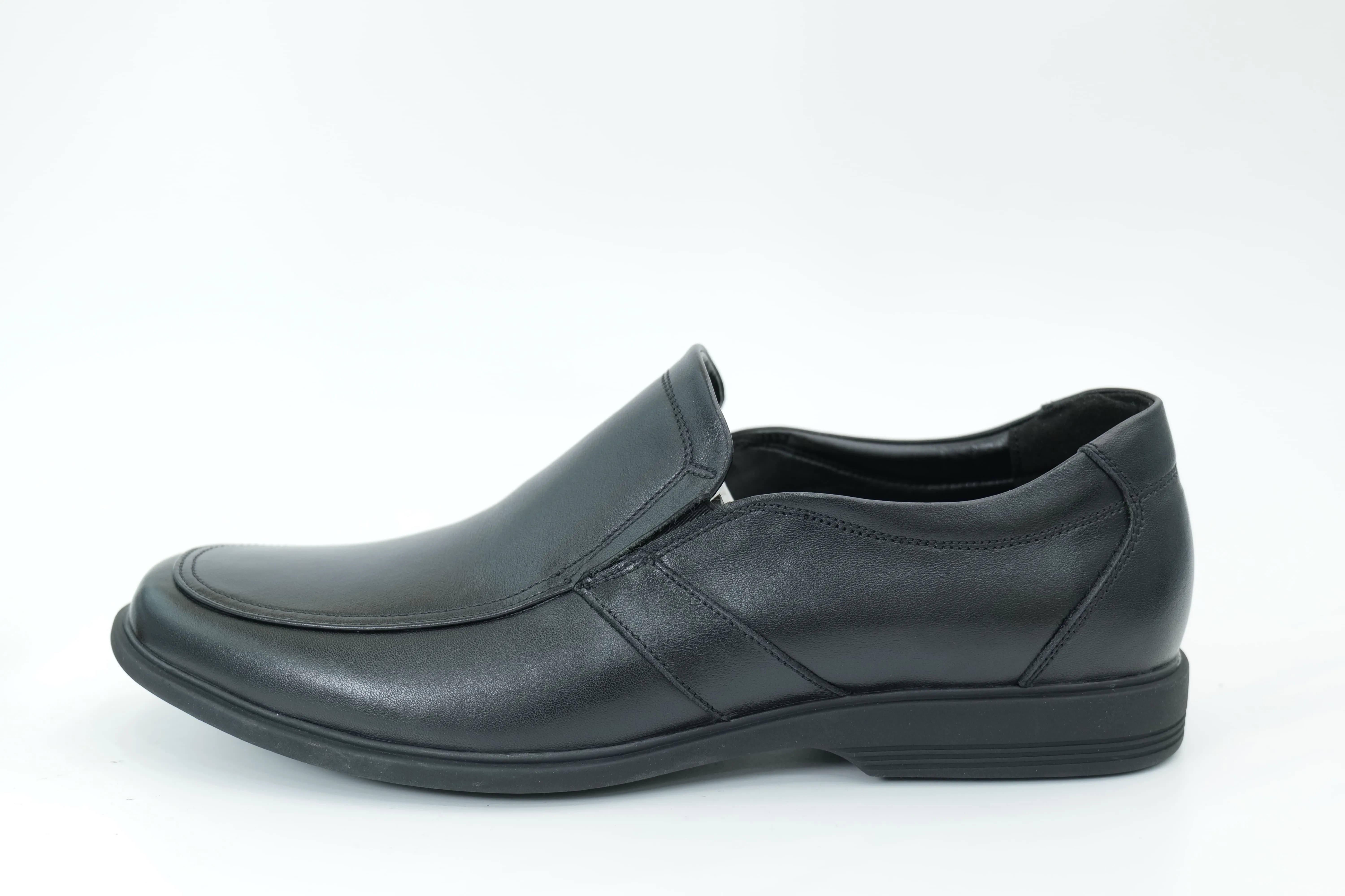 Casual shoes