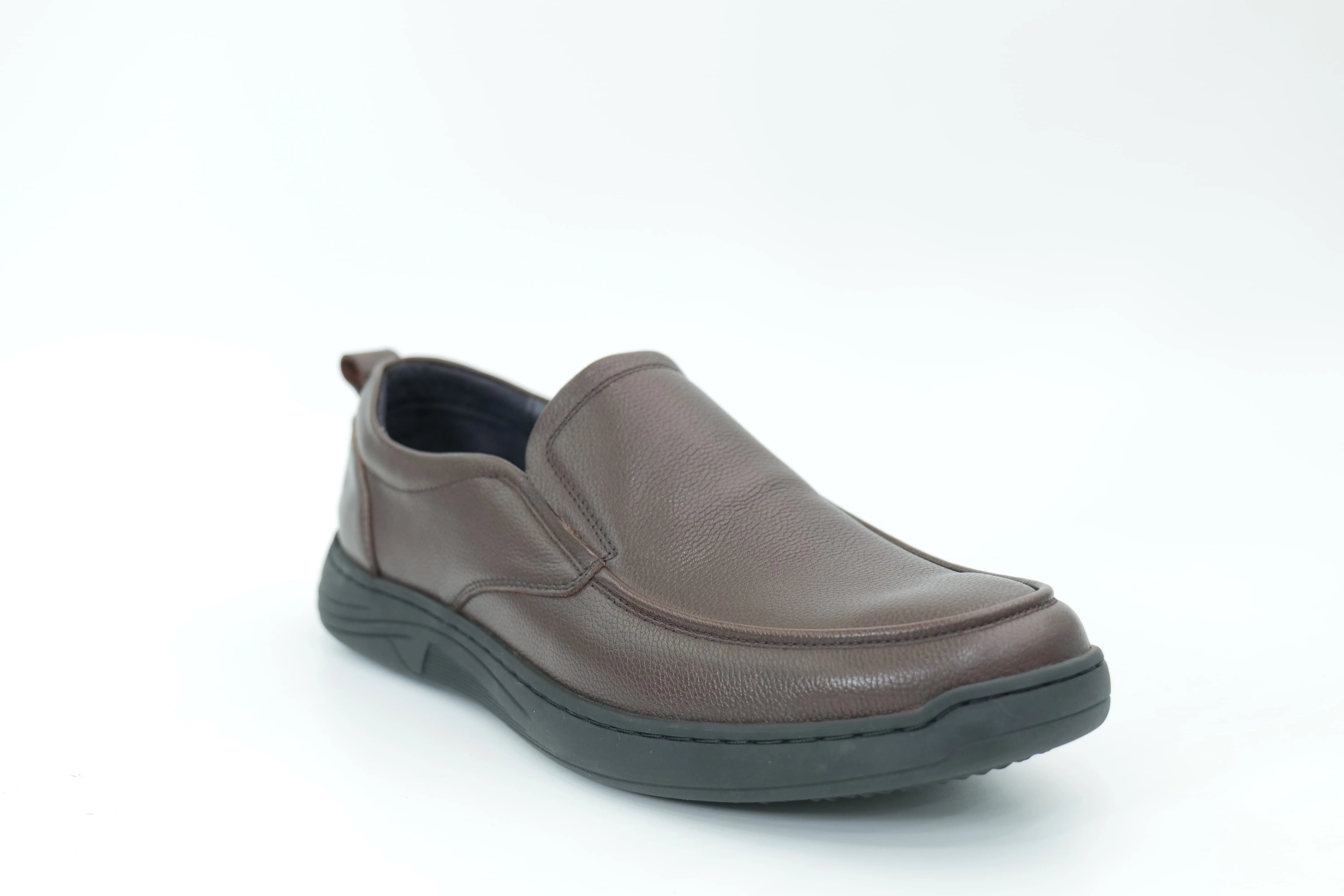 Casual shoes