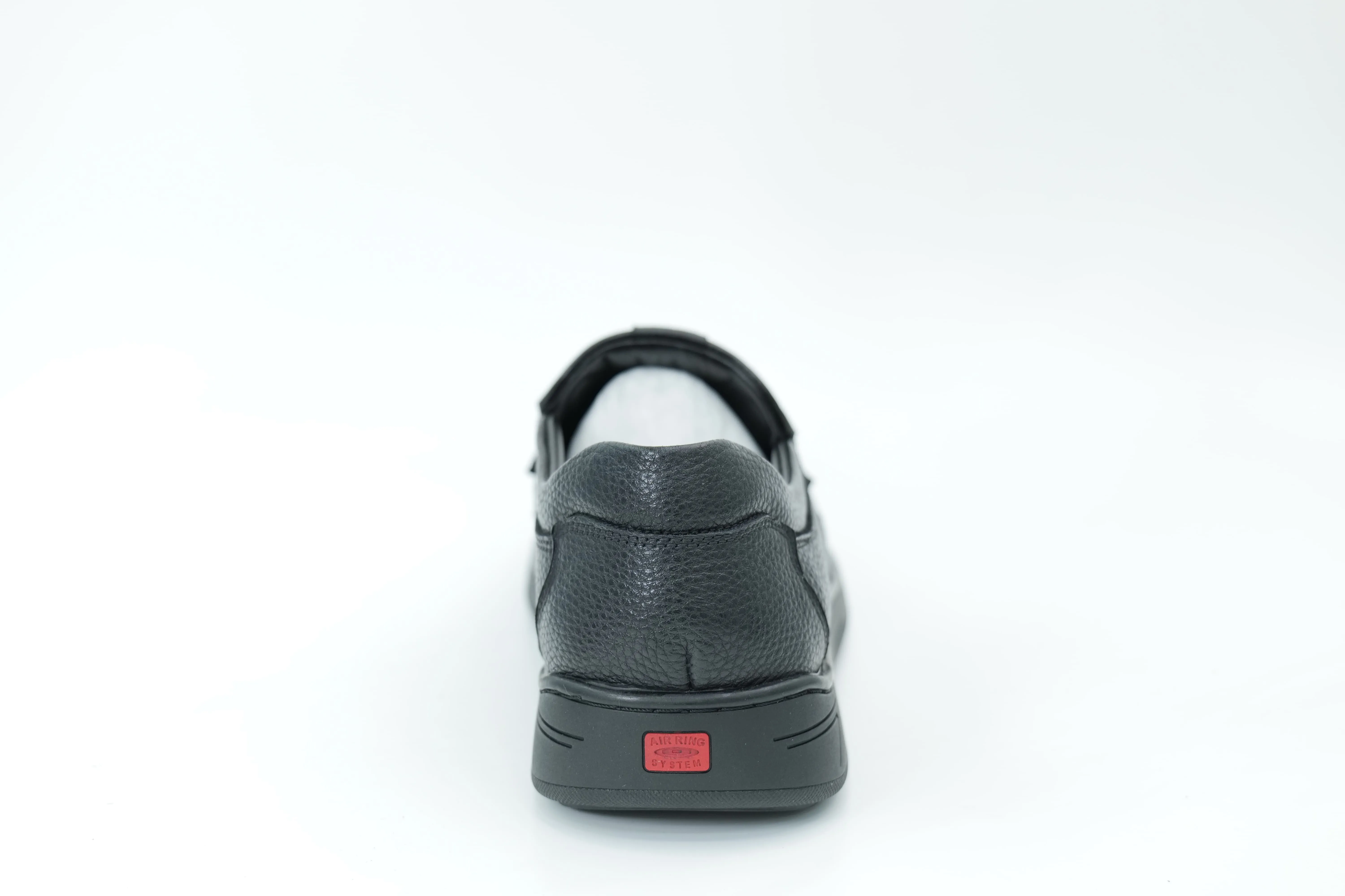 Casual shoes
