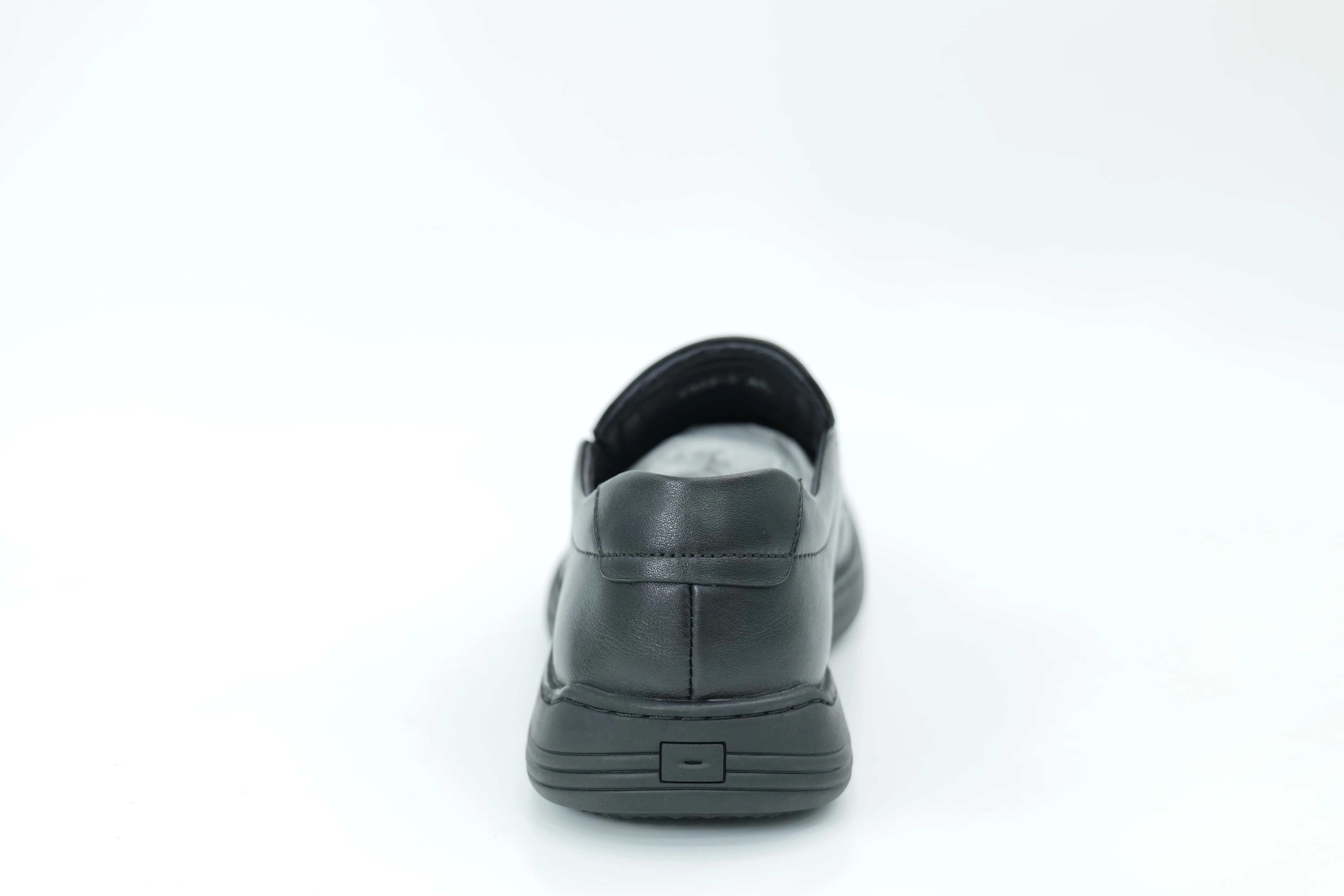 Casual shoes