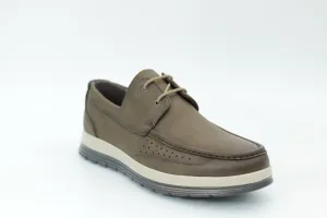 Casual shoes