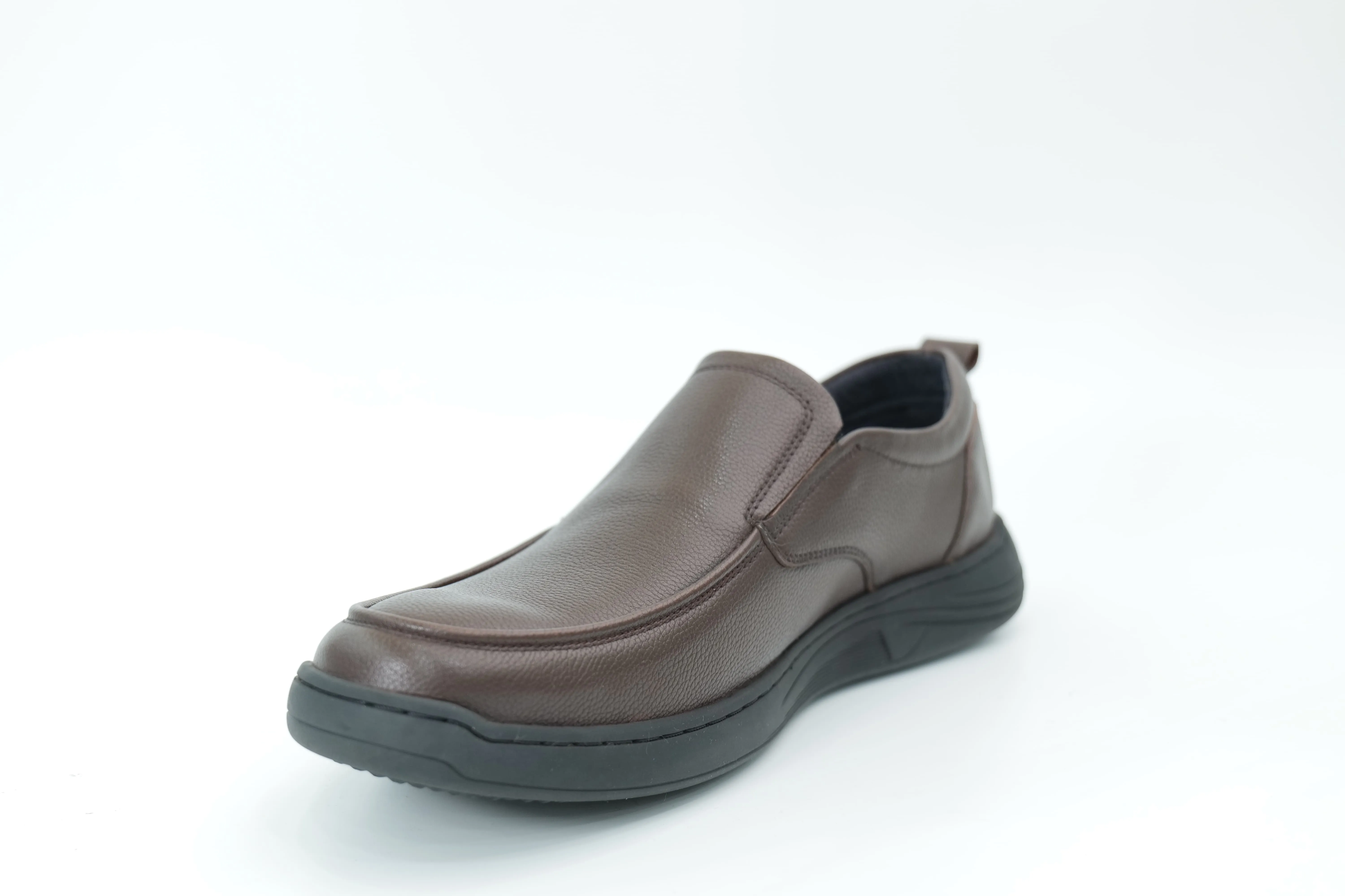 Casual shoes