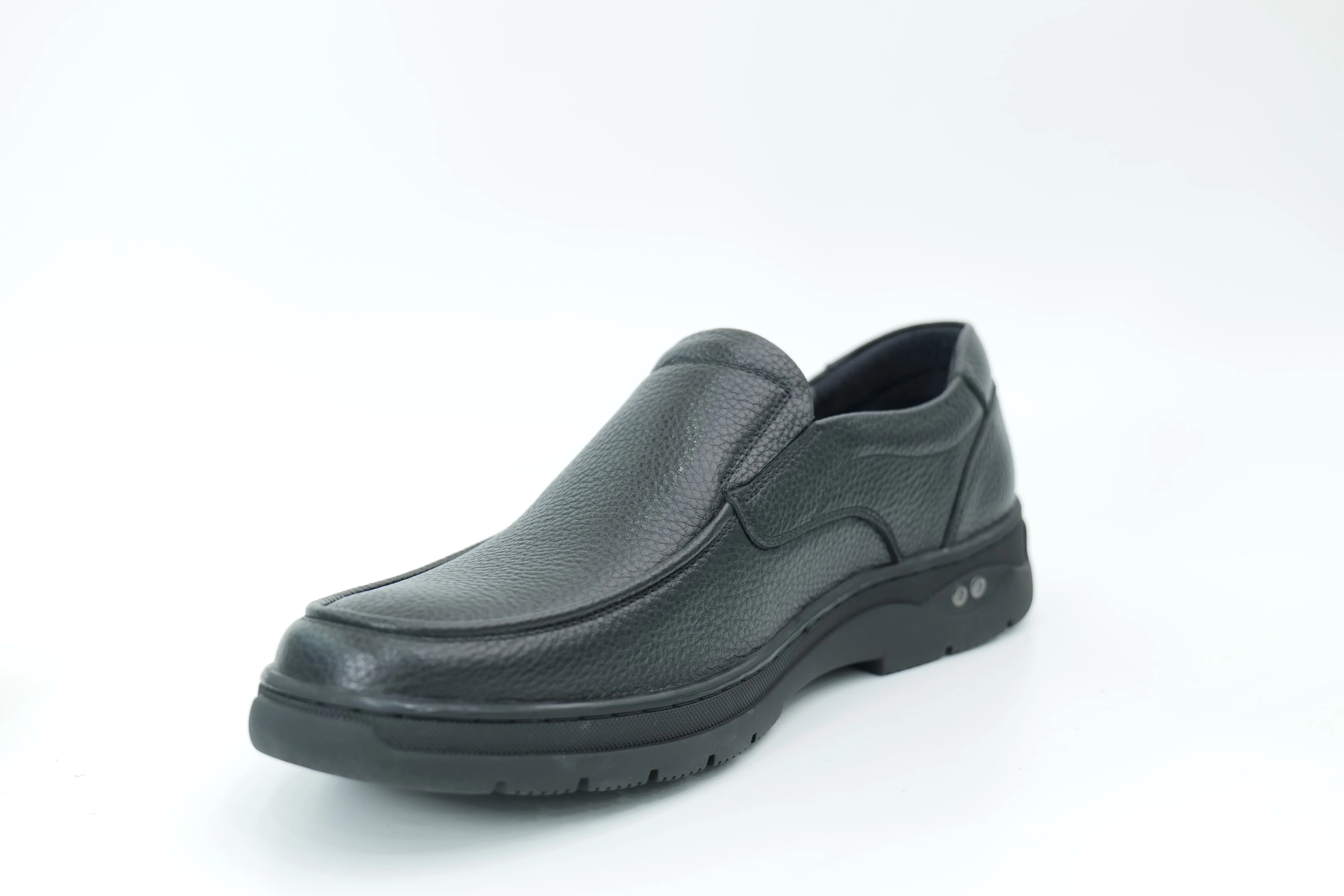 Casual shoes