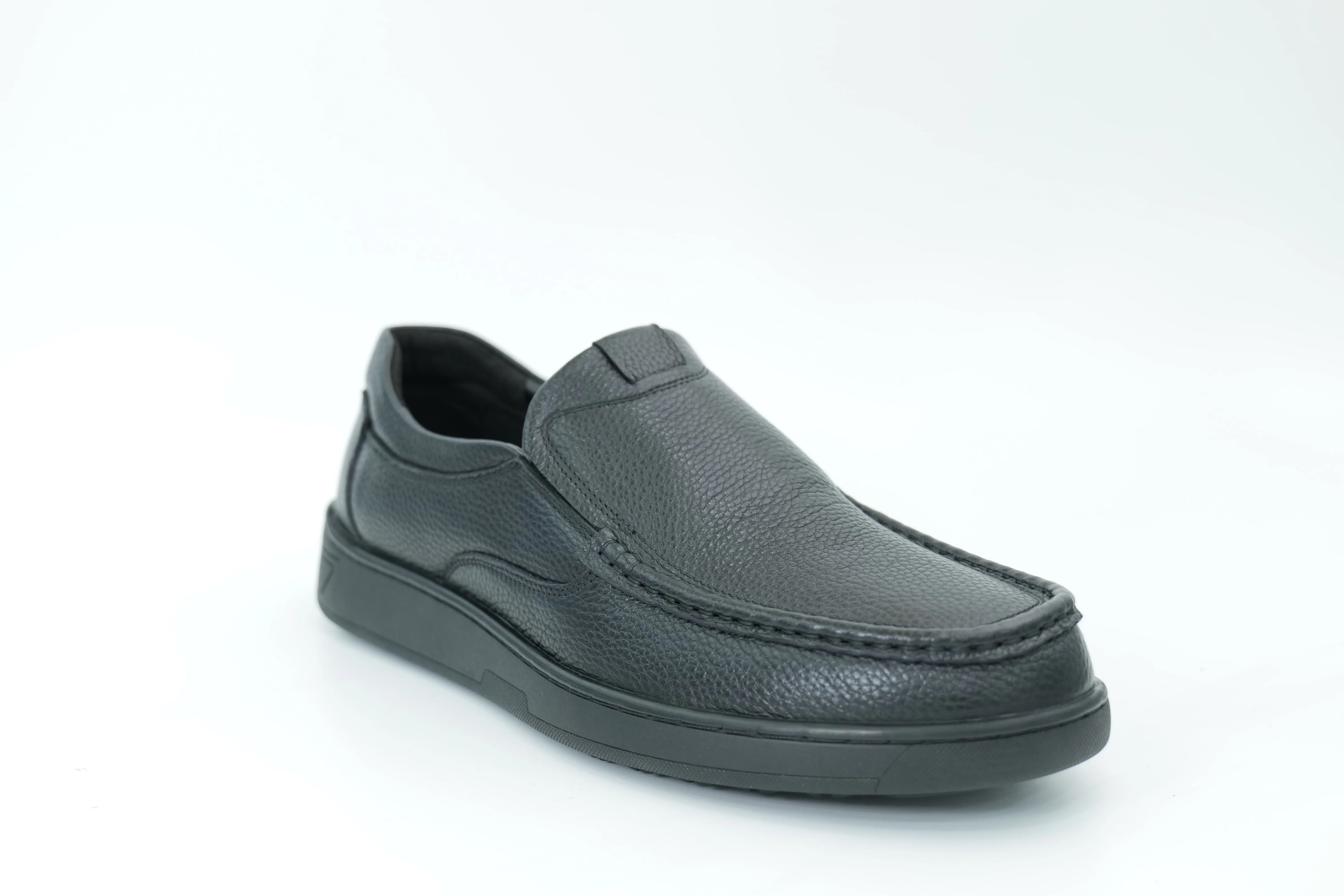 Casual shoes