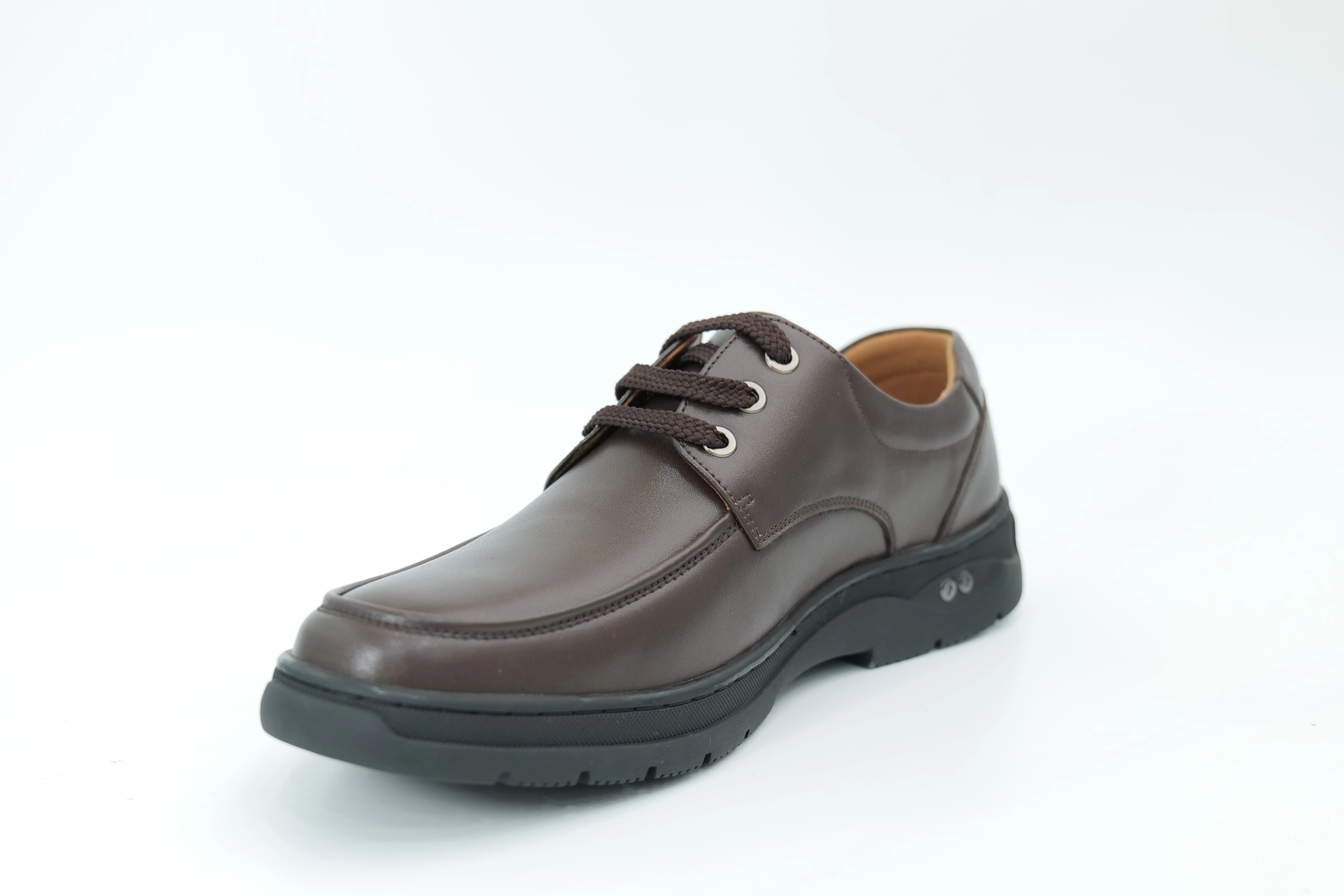 Casual shoes