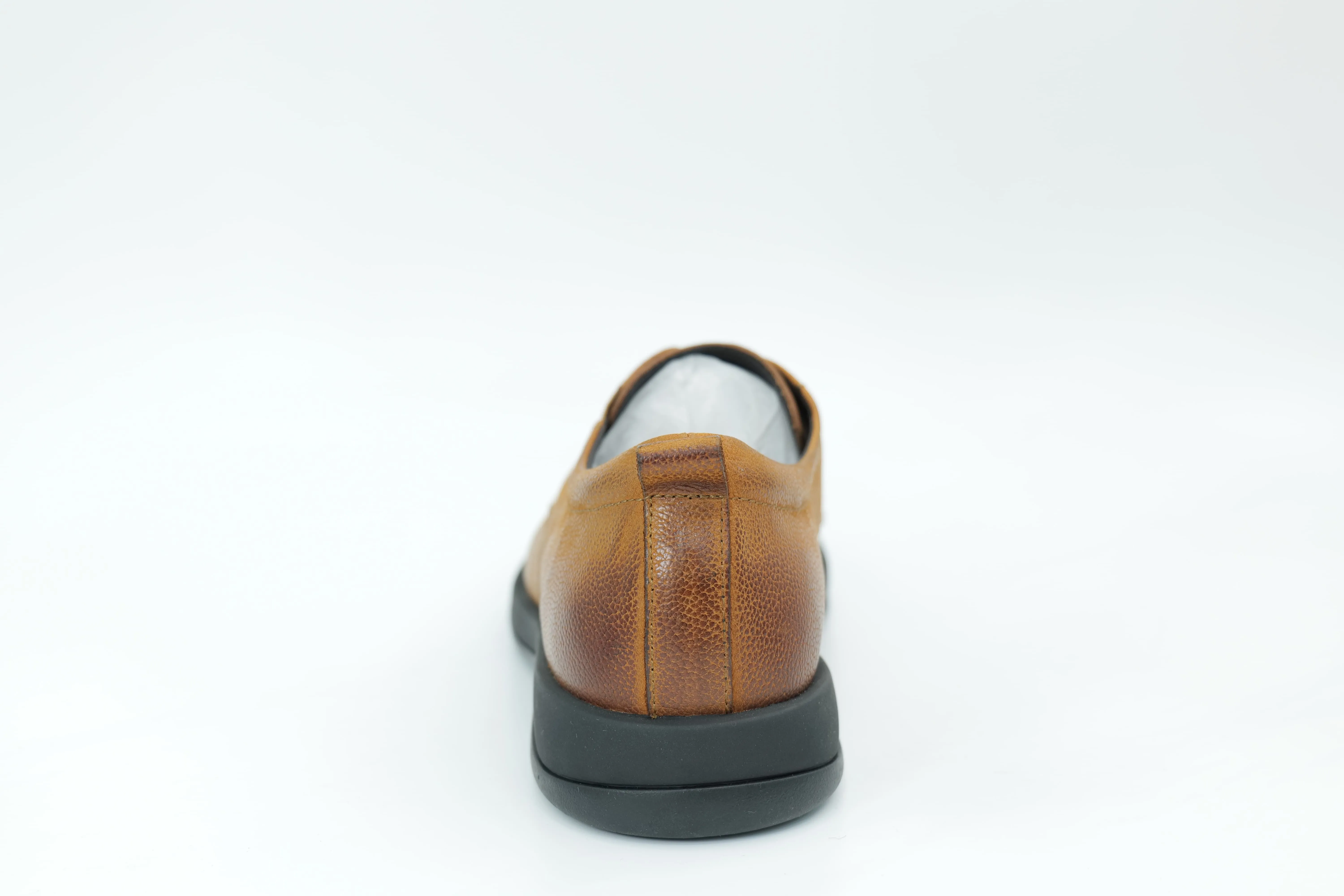 Casual shoes