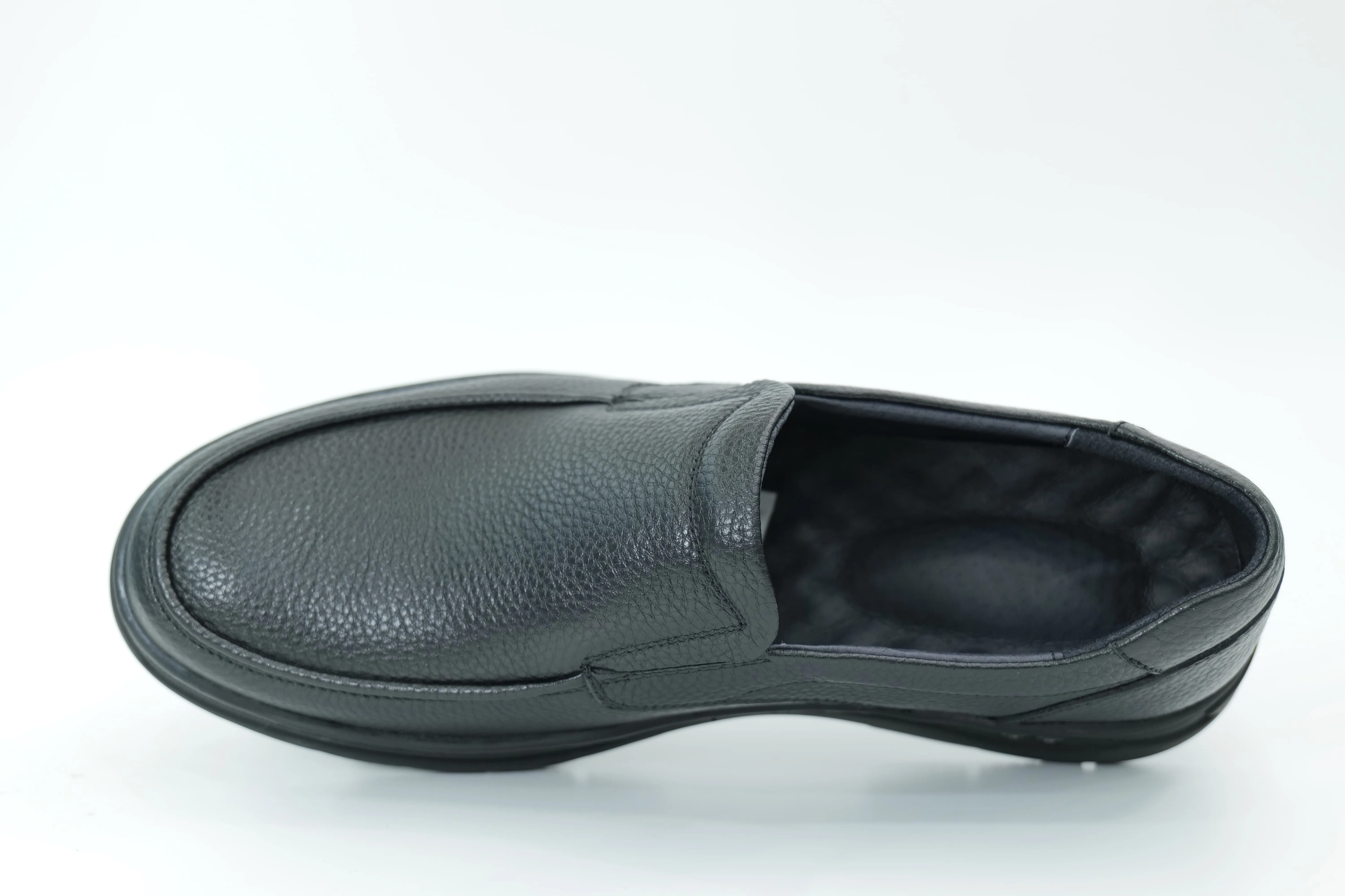 Casual shoes