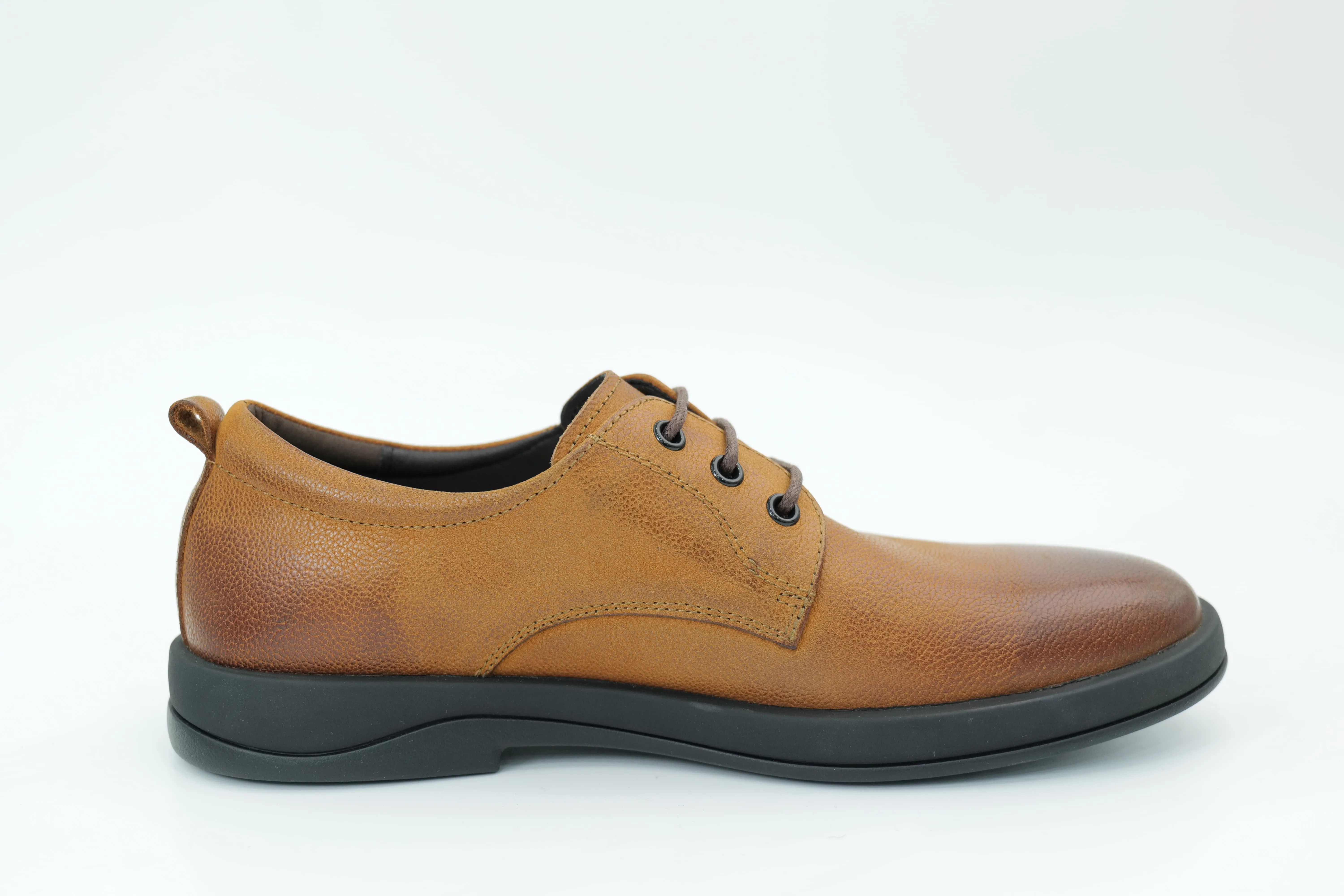 Casual shoes
