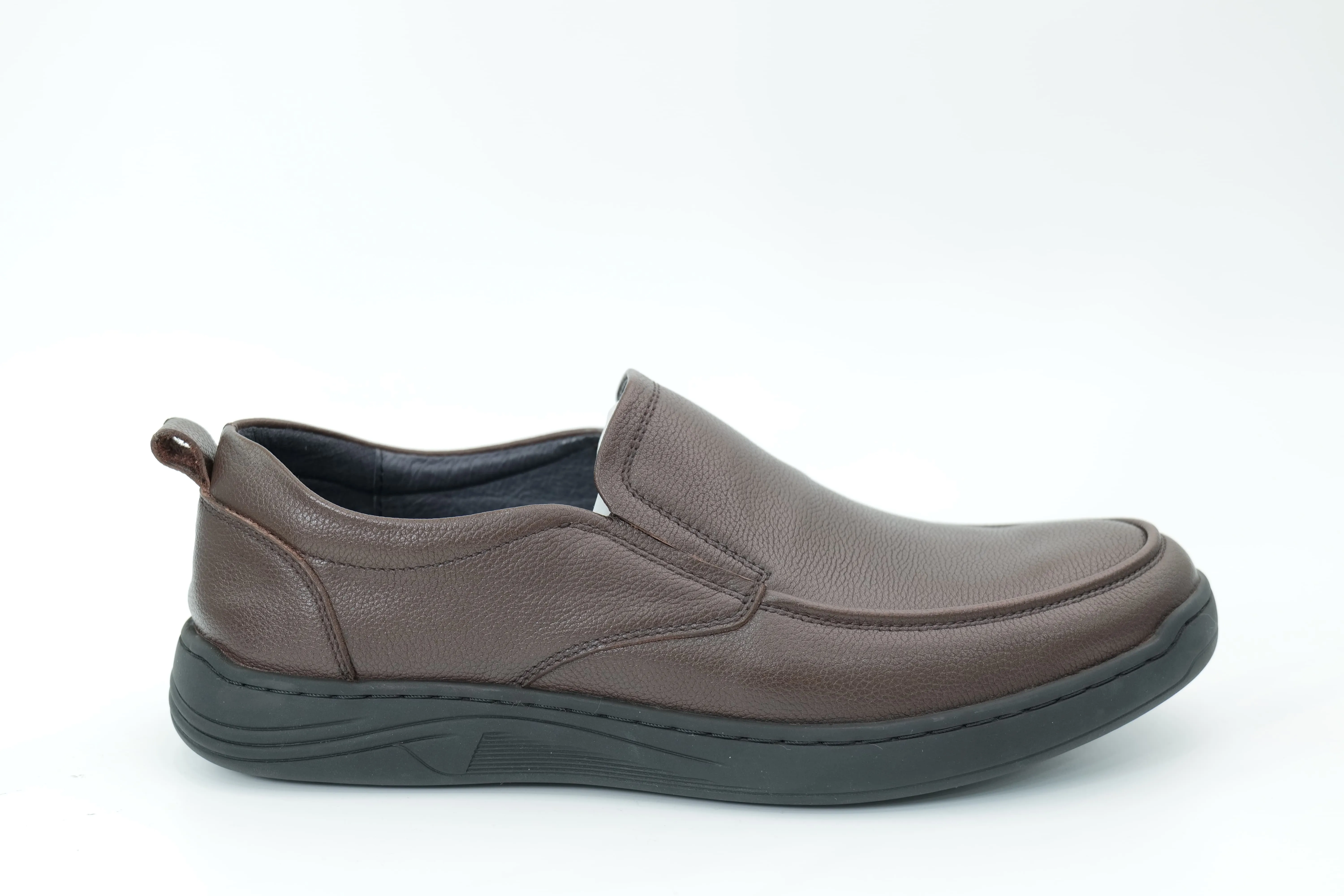 Casual shoes