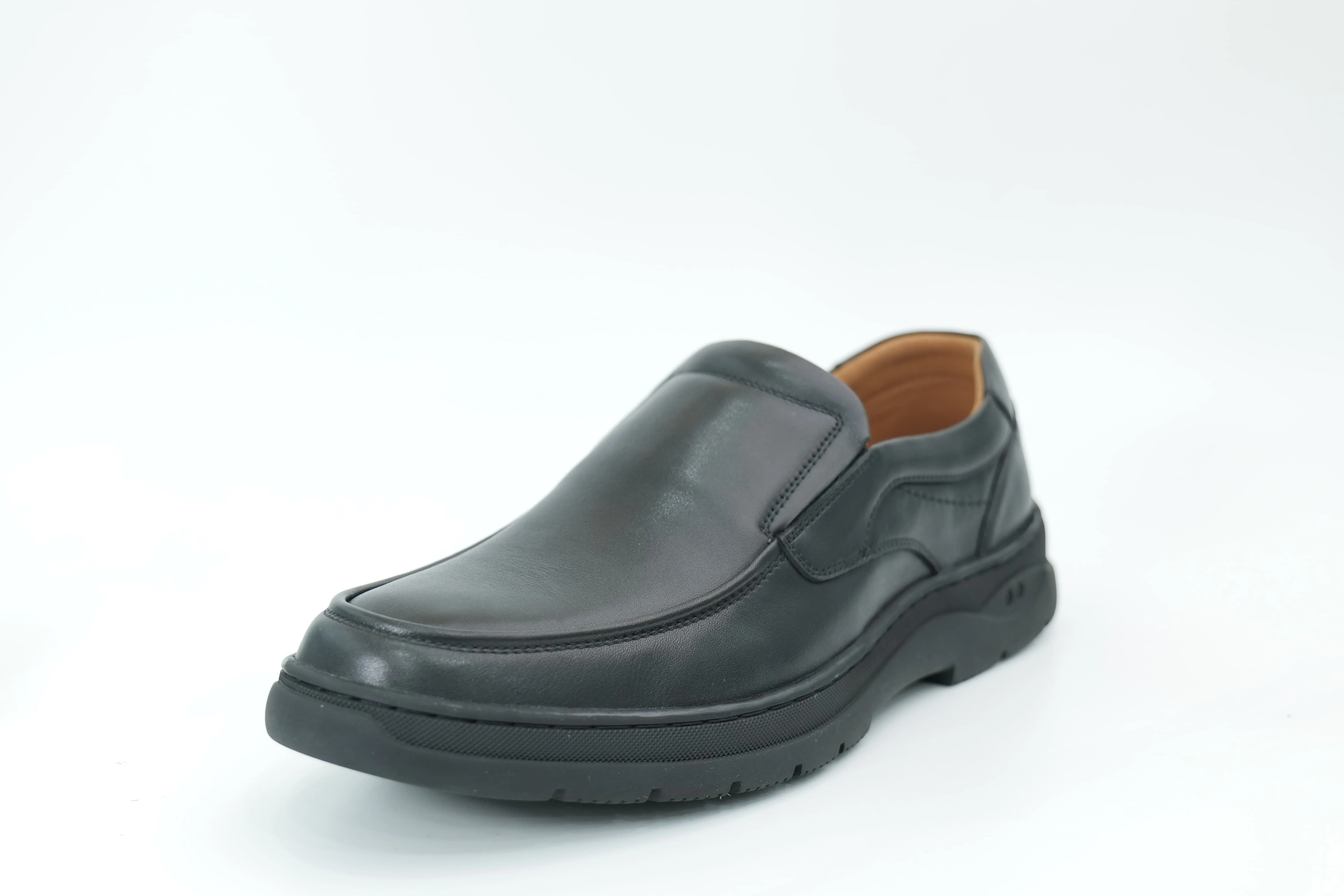 Casual shoes