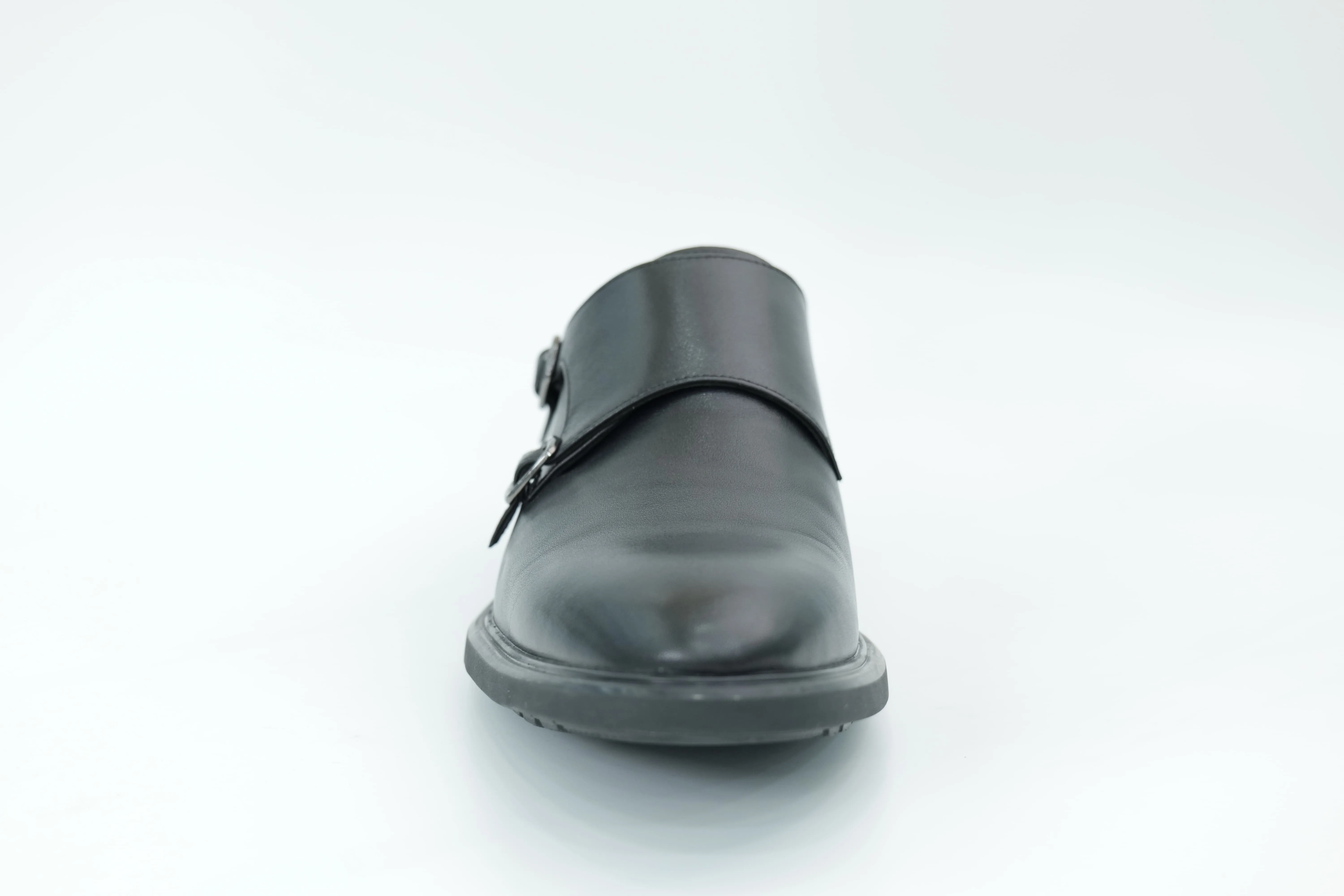 Casual shoes
