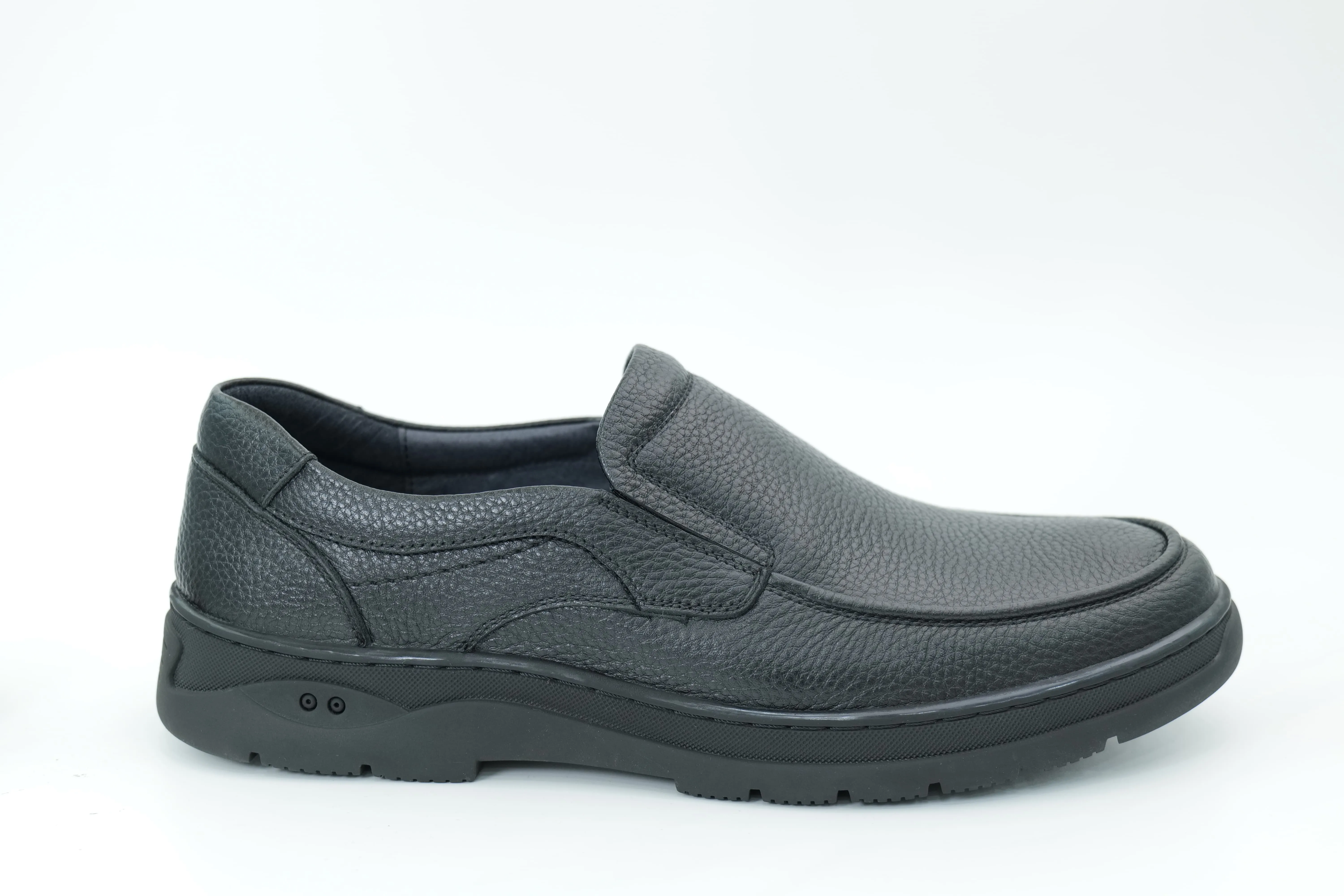 Casual shoes