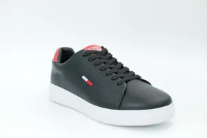 Casual sneakers