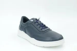 Casual sneakers