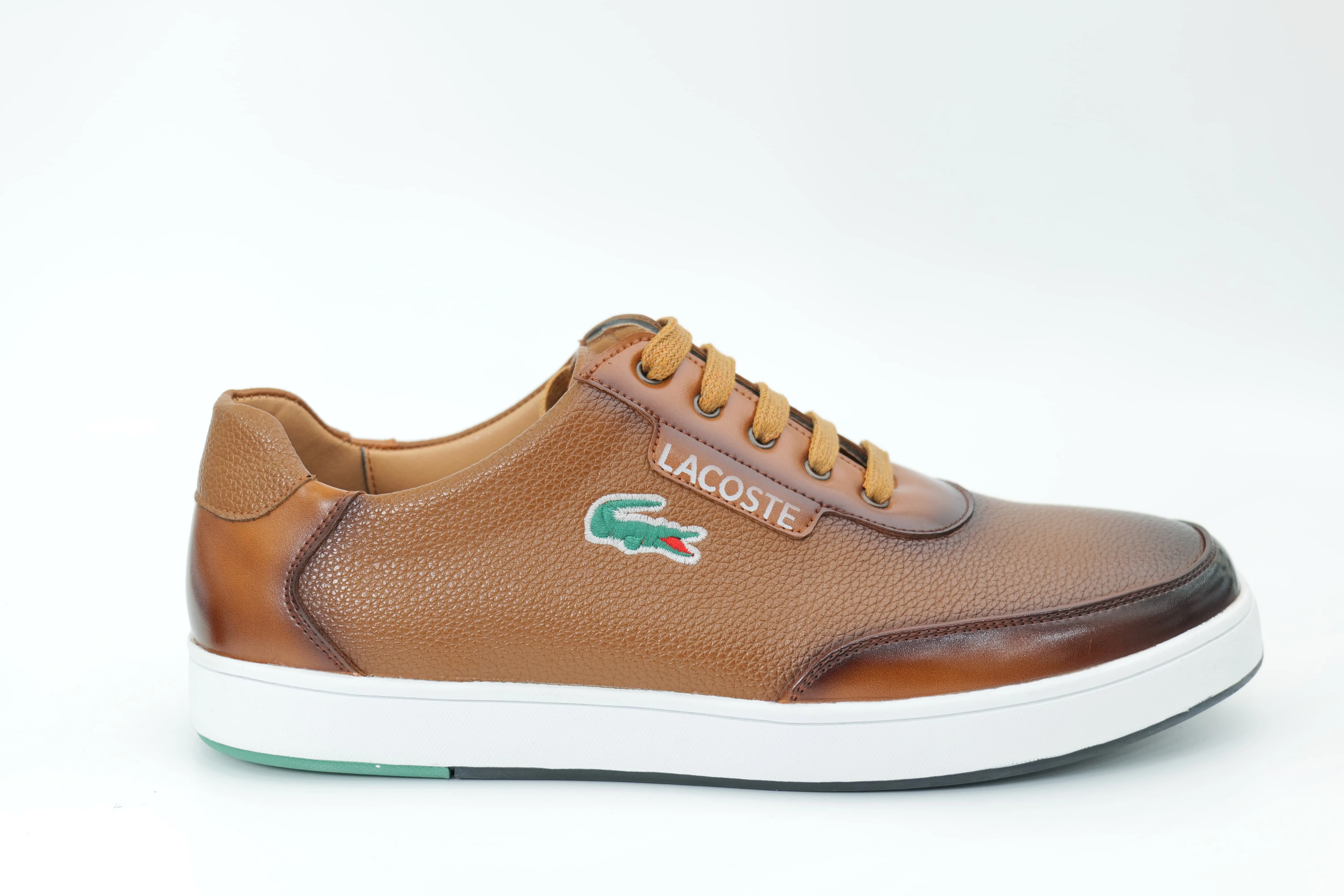 Casual sneakers