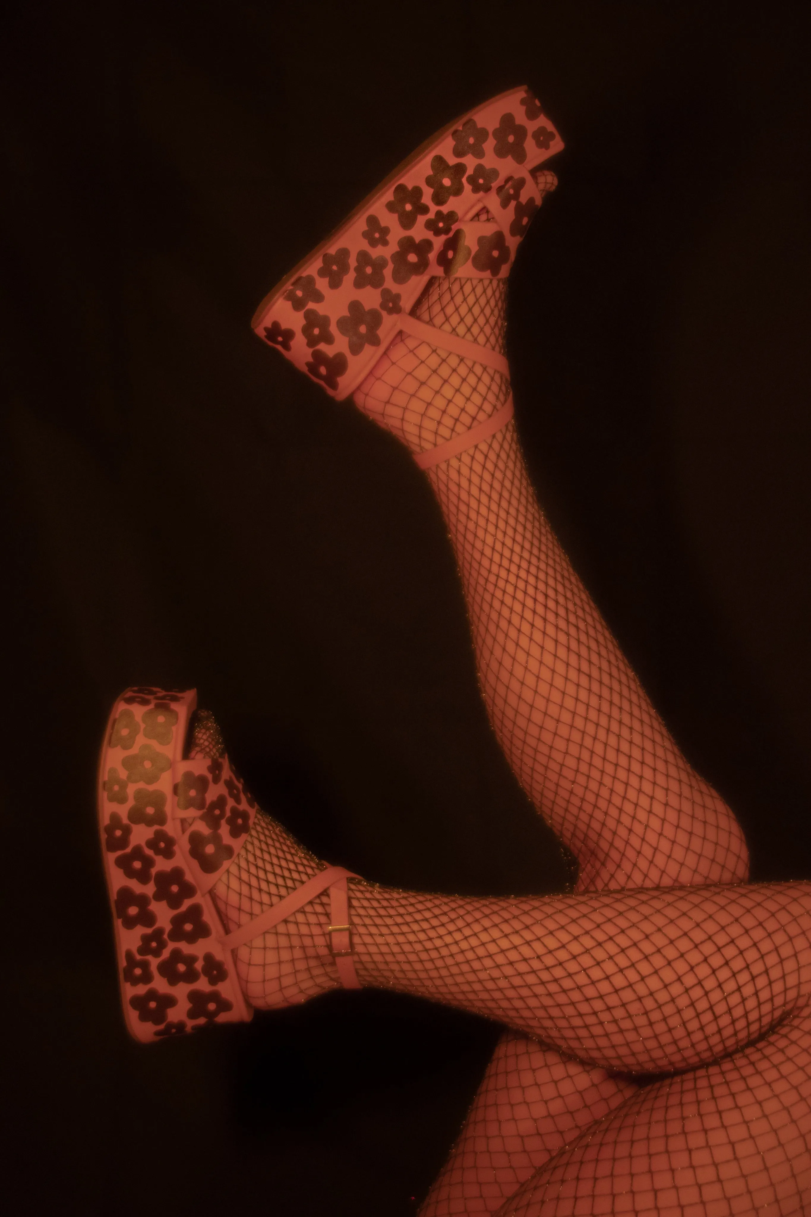 “Cat got your tongue?” Platform sandals