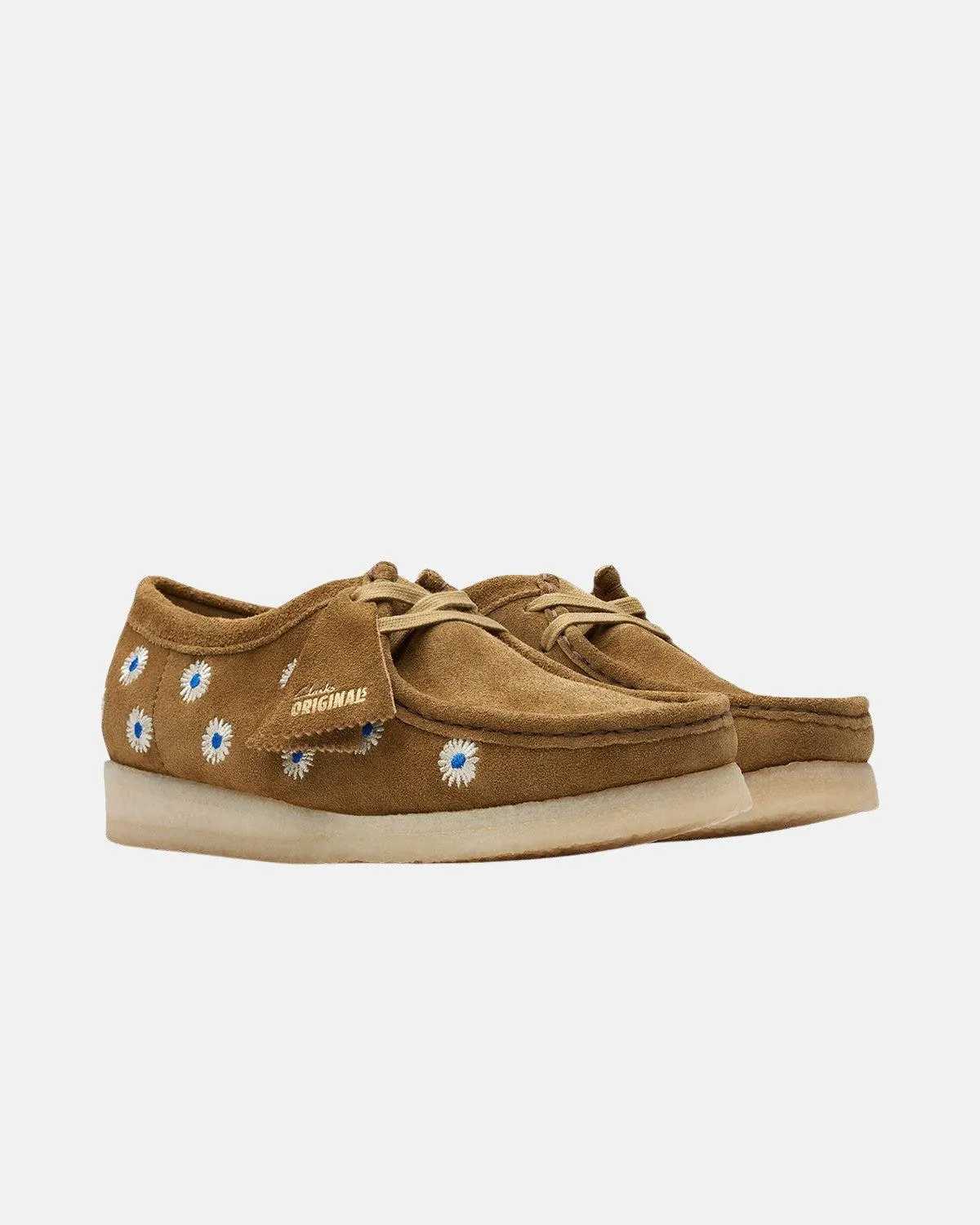 CLARKS ORIGINALS WOMENS WALLABEE SHOES DARK OLIVE EMBROIDERED