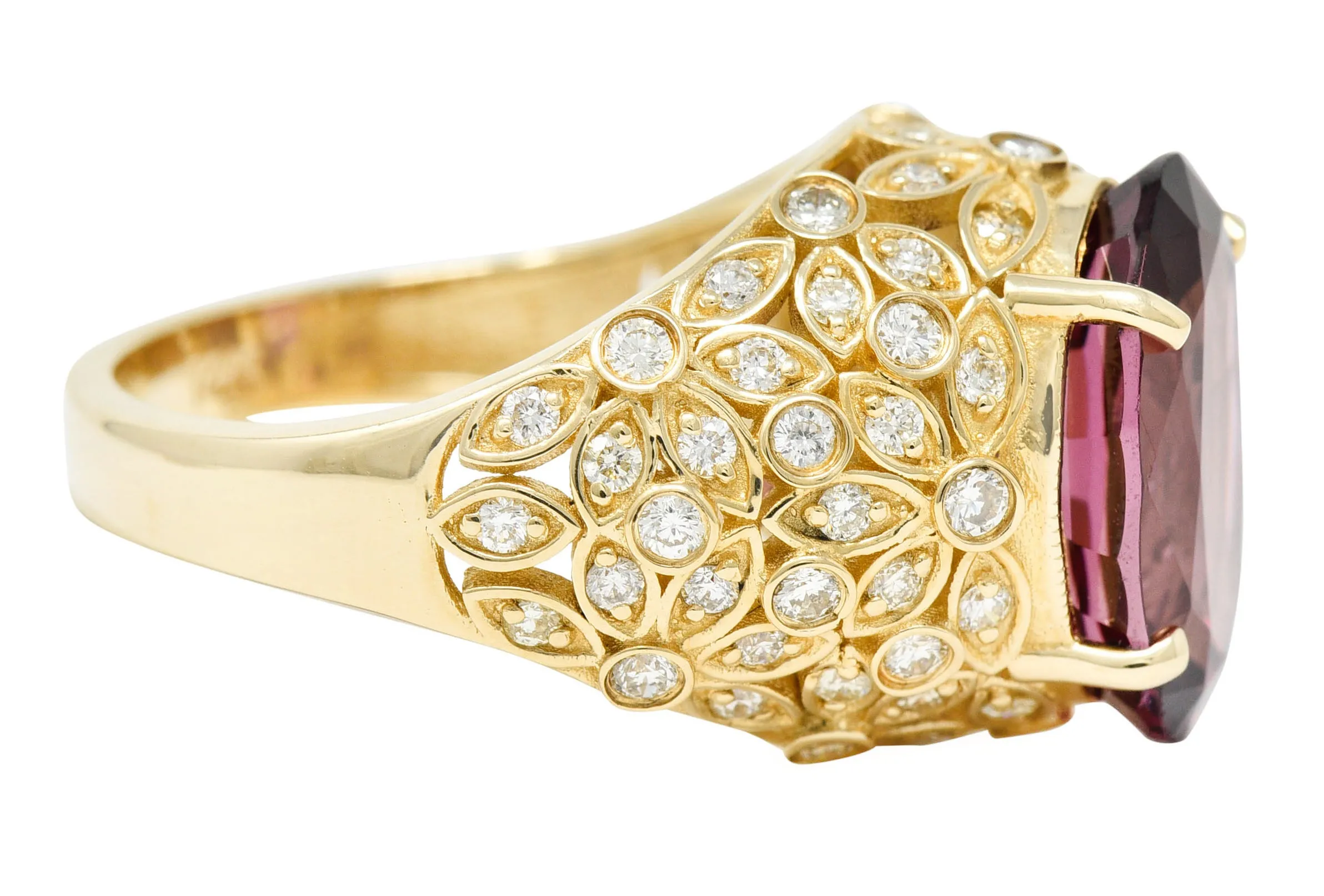Contemporary 7.51 CTW Spinel Diamond 14 Karat Gold Gemstone Ring