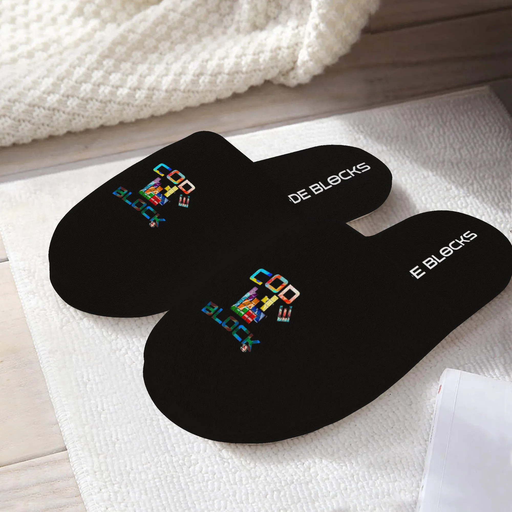 D35 Slippers