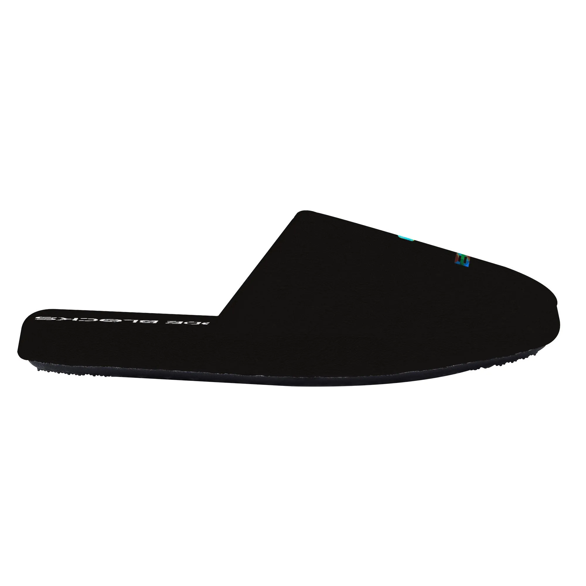 D35 Slippers