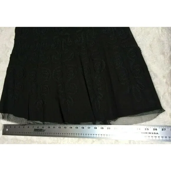 Debra C Beverly Hills Women's Size 6 Black Jacquard A-Line Skirt Stretch Lined