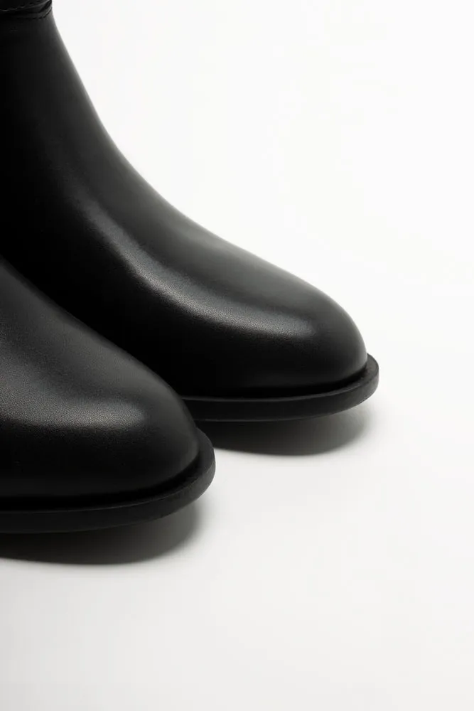 Double Buckle Boots Black
