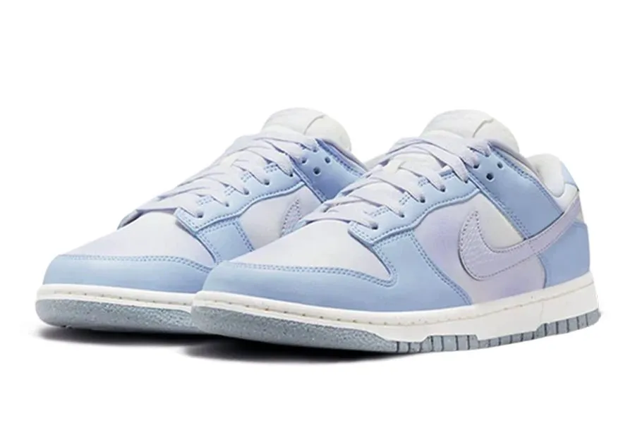 Dunk Low White Blue Airbrush