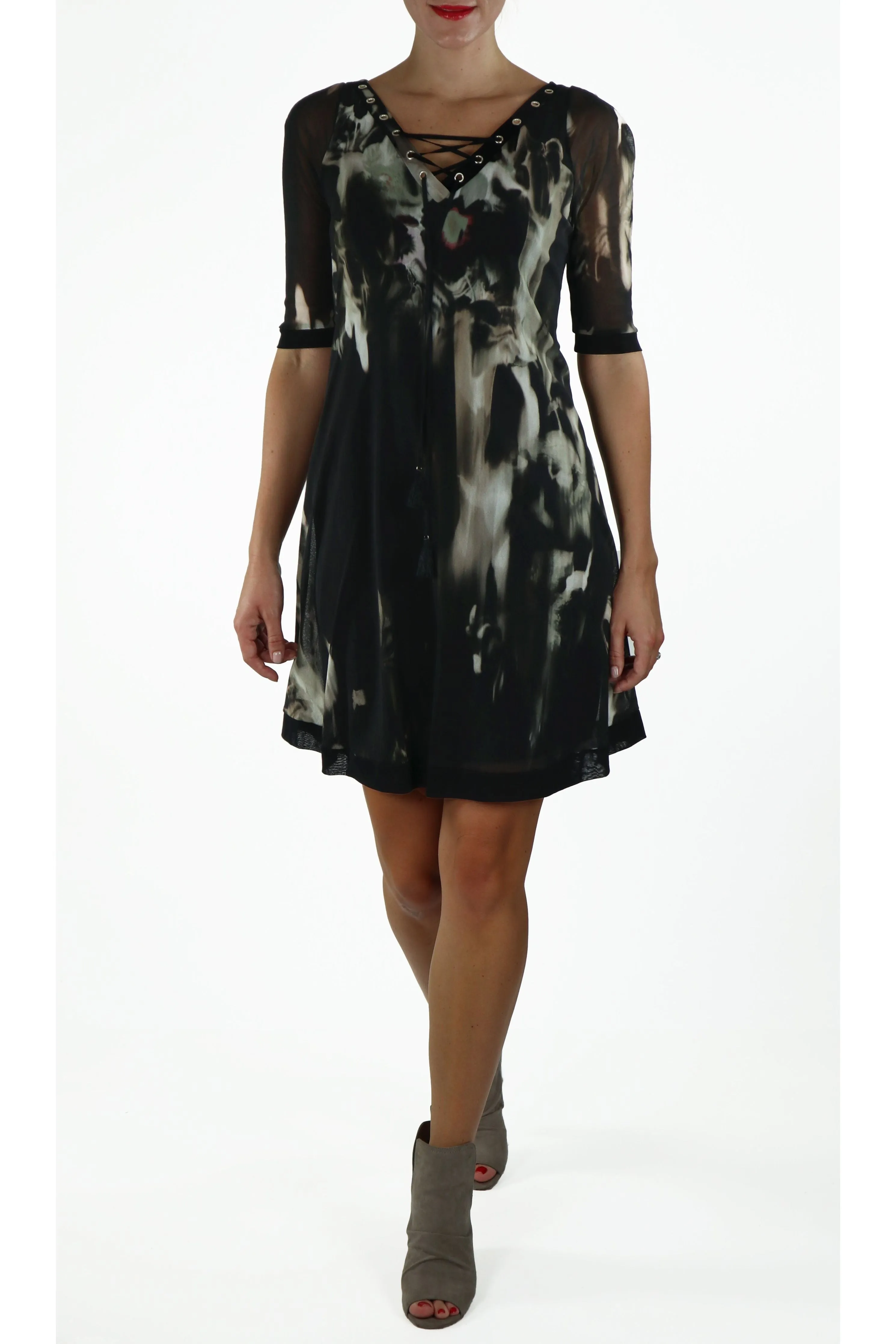 EARLINA Grommets and Ribbon 3/4 Sleeves A-Line Trapeze Dress