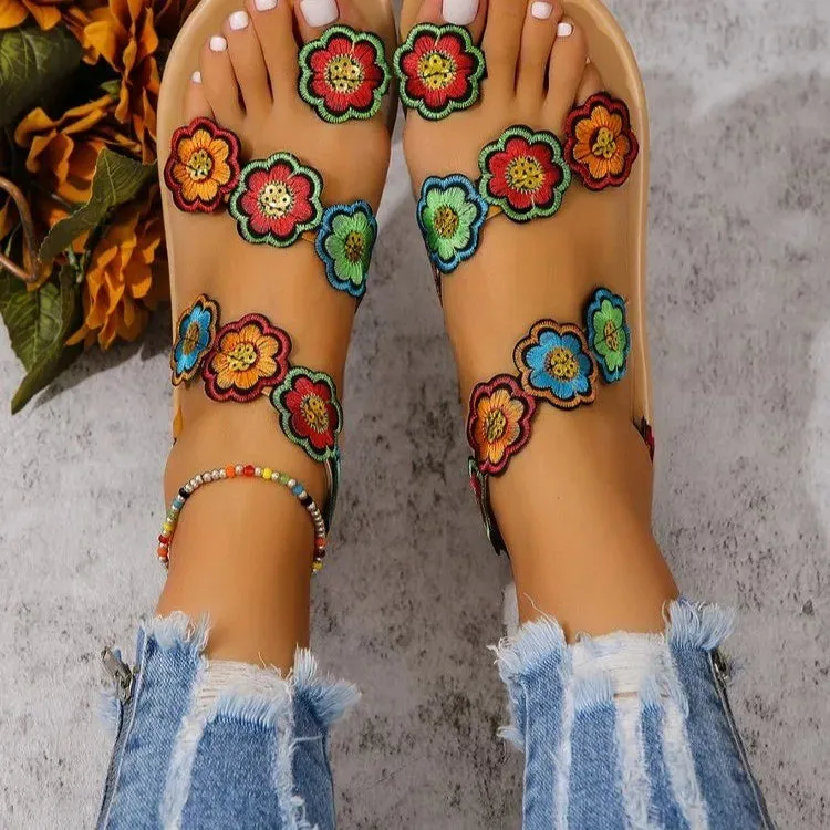 Embroidered Faux Flower Fashion Sandals Flat Plus Outdoor Beach Shoes Travel