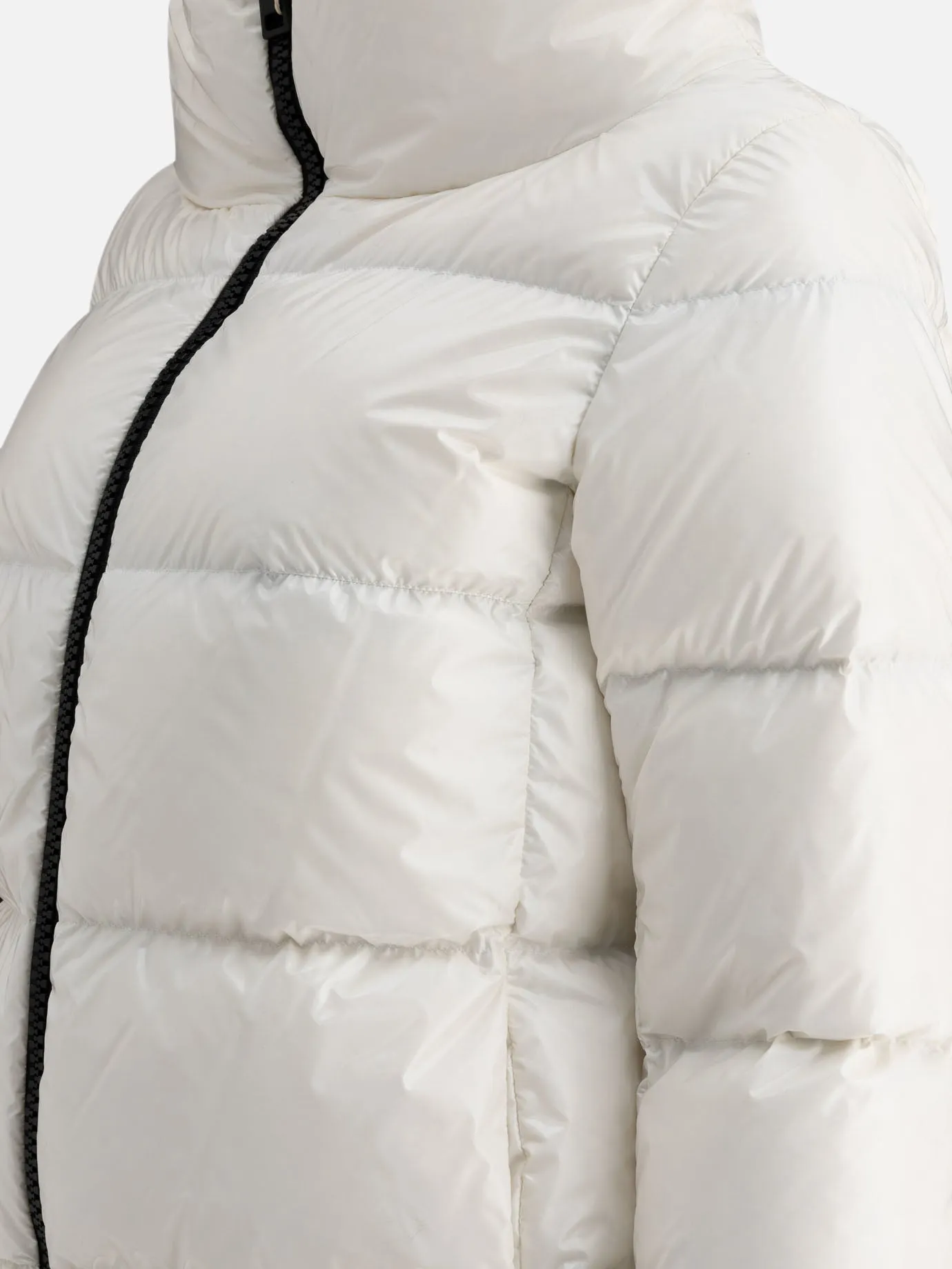 Gloss down jacket