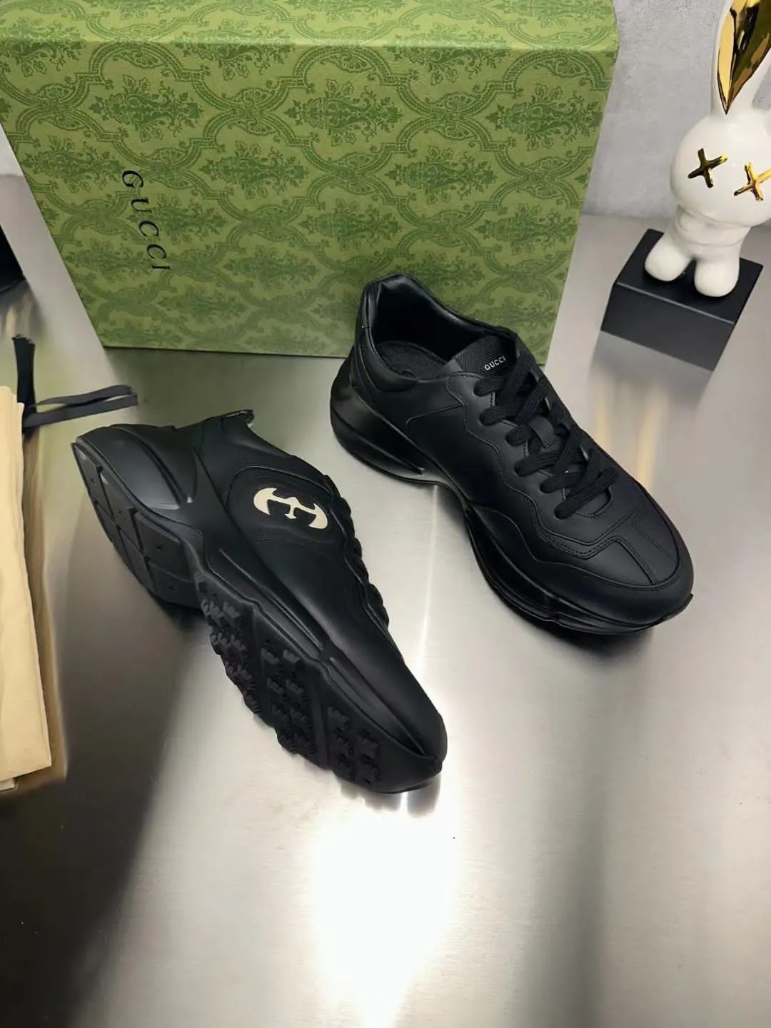 GUCCI | Men's Interlocking G Rhyton Black Sneaker