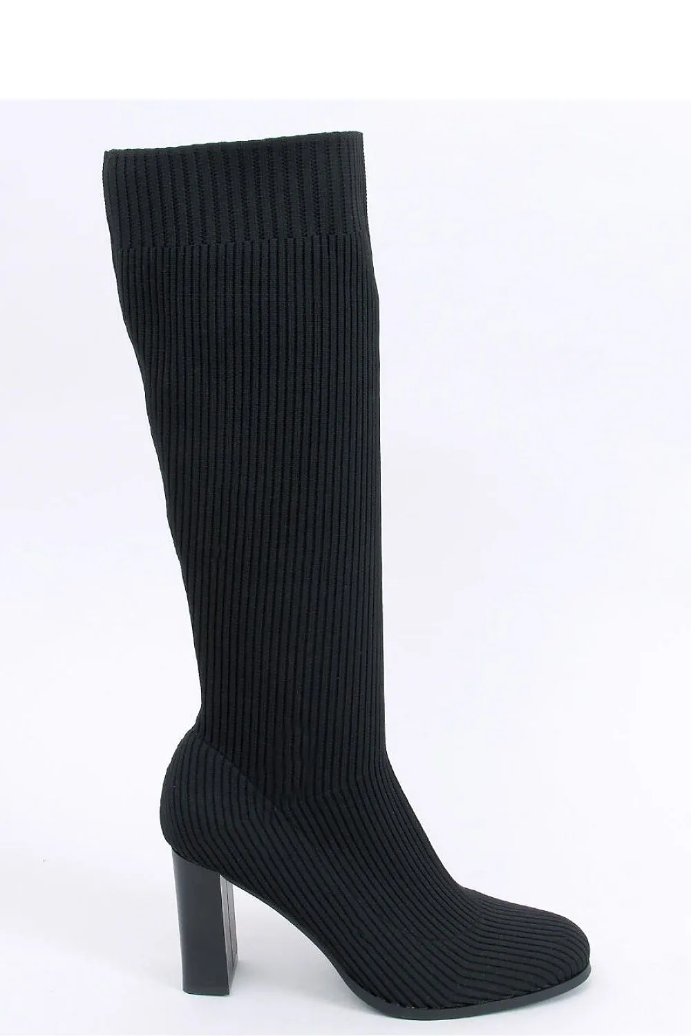 Heel boots