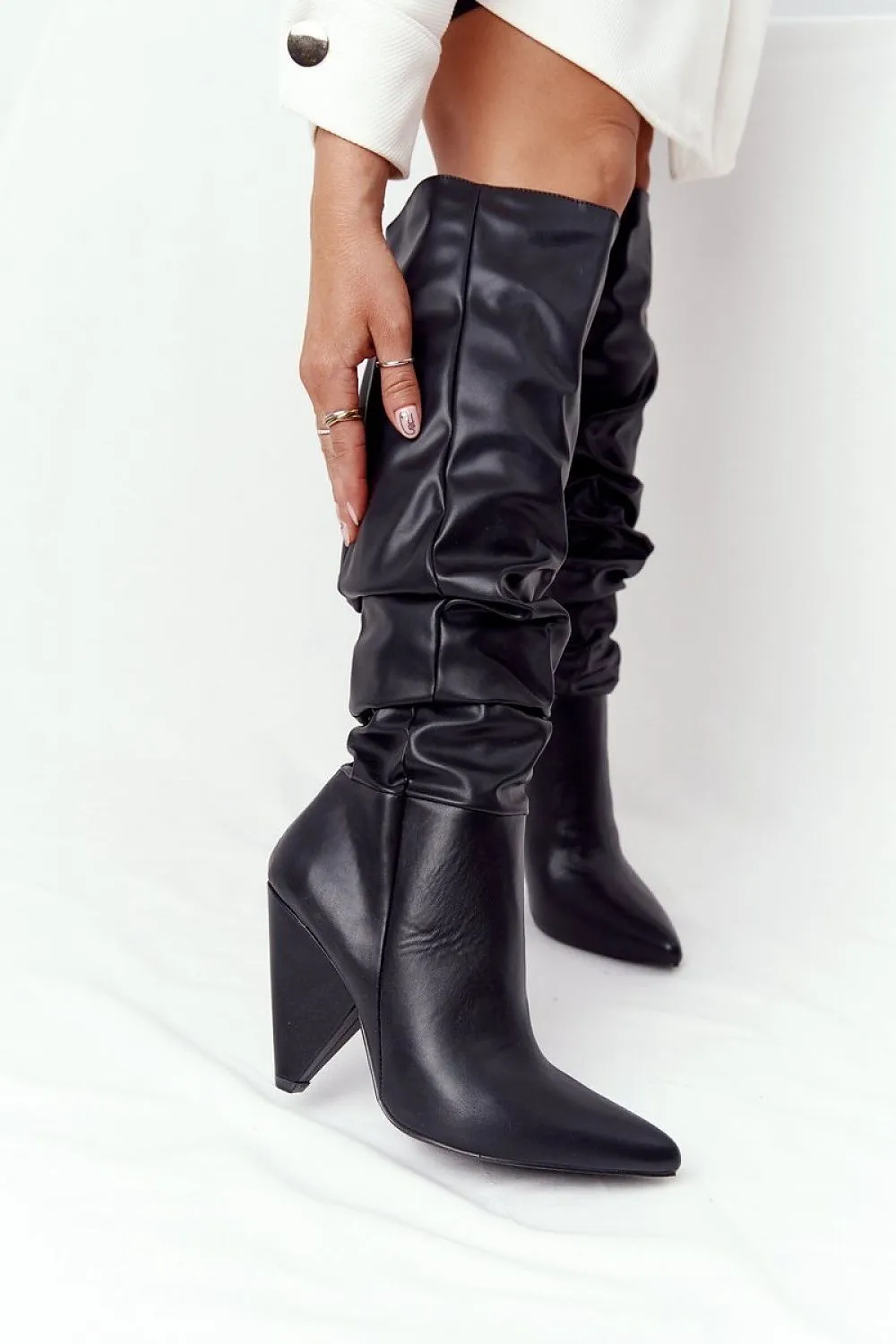 Heel boots