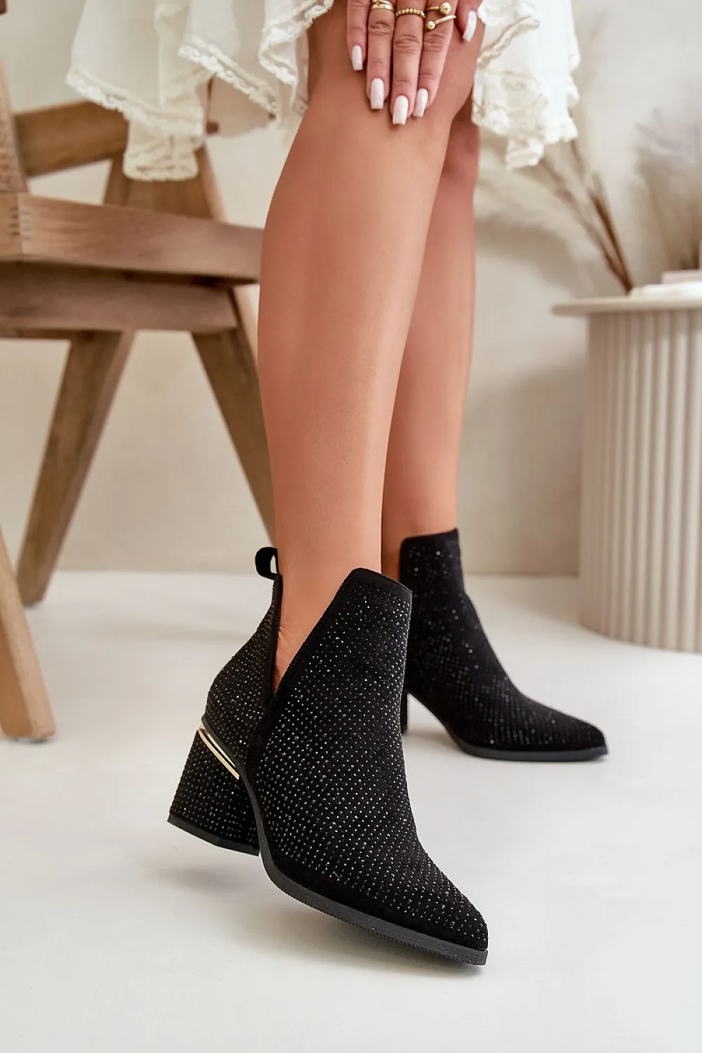 Heel boots