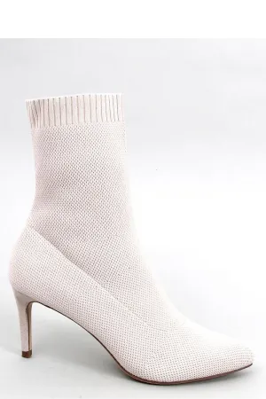 Heel boots