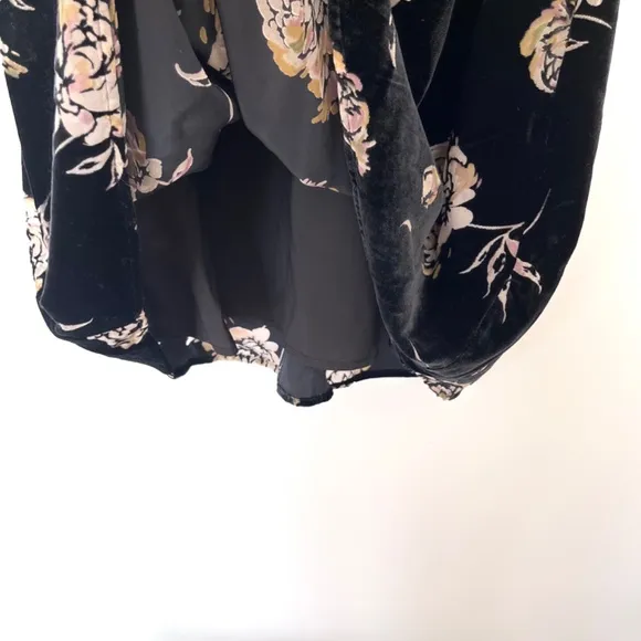 J. Jilll Black Velvet Floral Smocked V-Neck Dress NEW Pure Jill