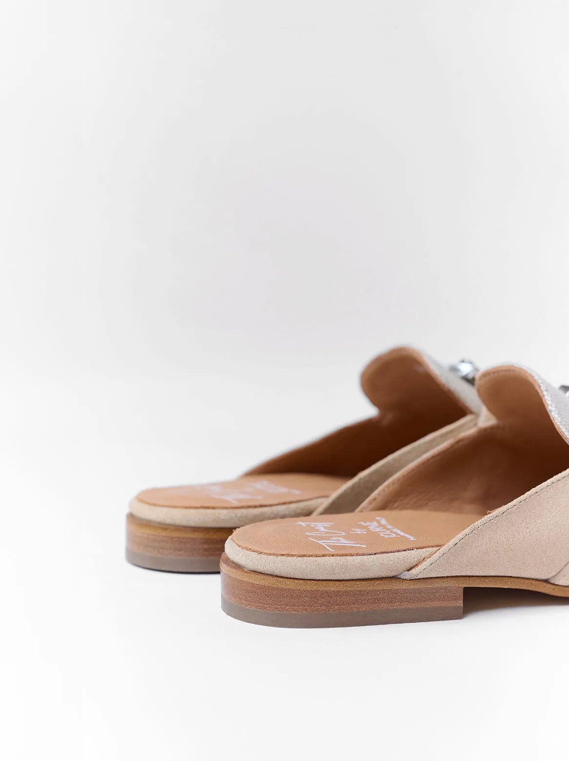 Juliana Velour Canvas Cream