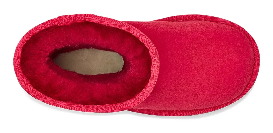 Kids' UGG Classic Short II – Cozy, Durable & Play-Ready